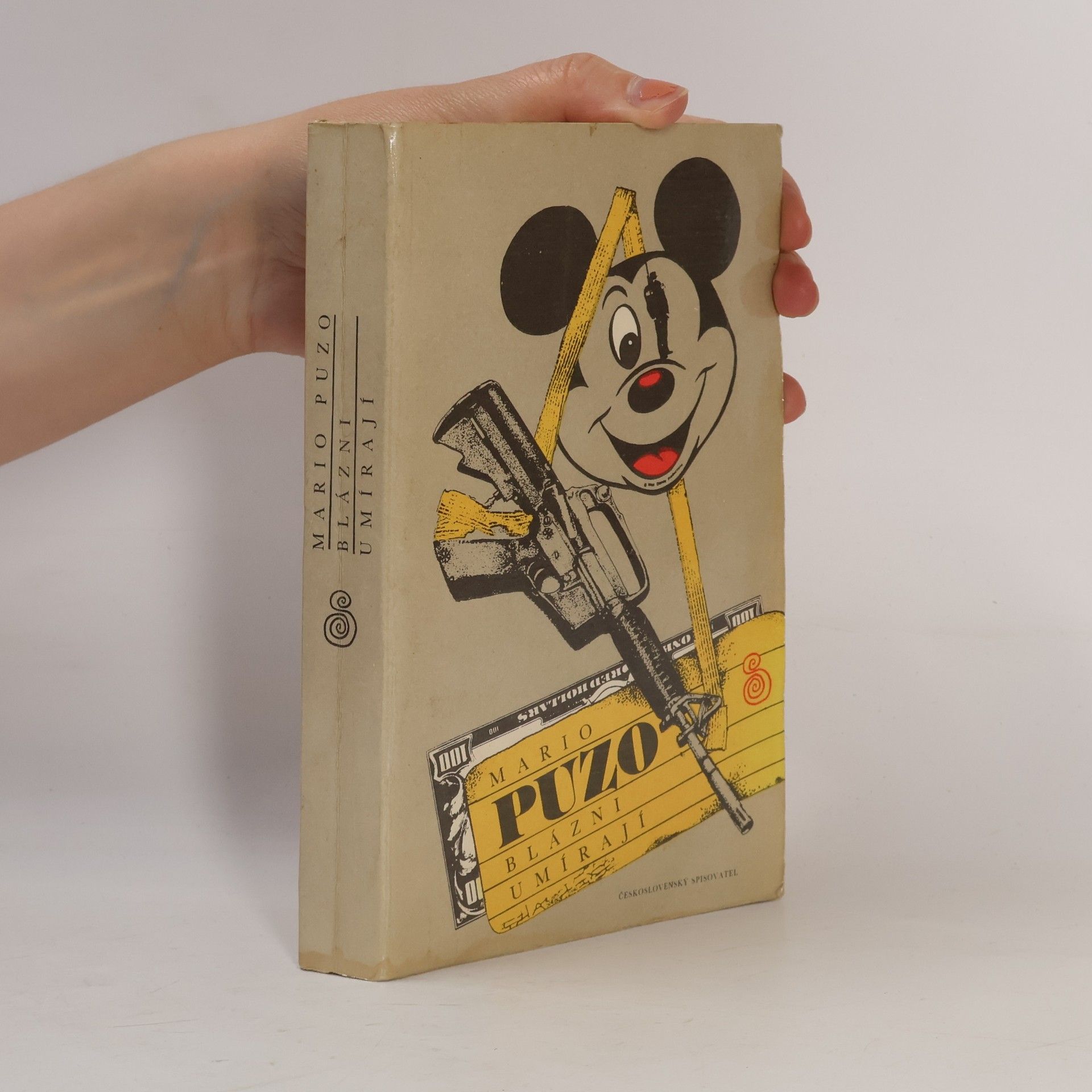 Mario Puzo Blázni umírají