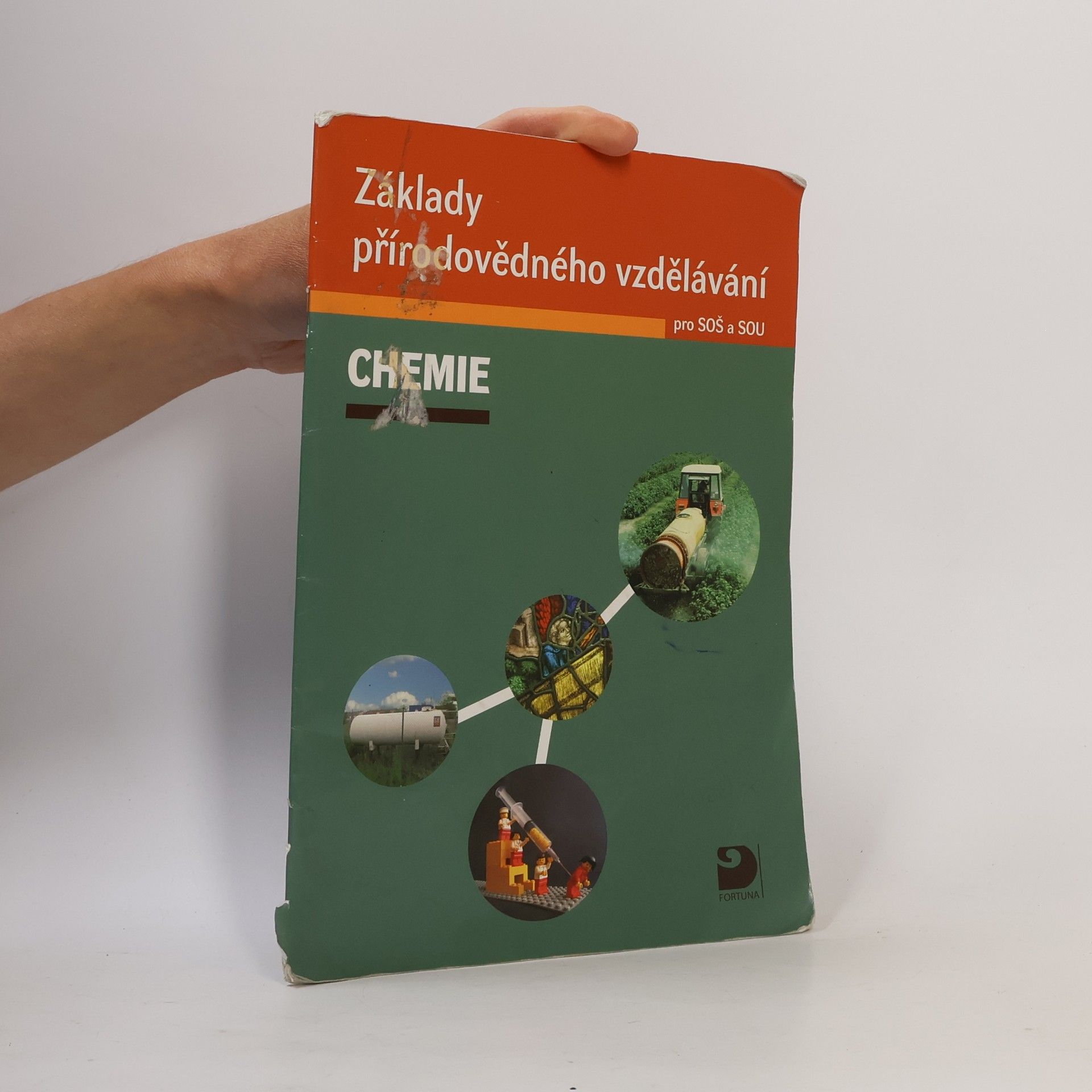 AA.VV. Základy přírodovědného vzdělávaní: Chemie