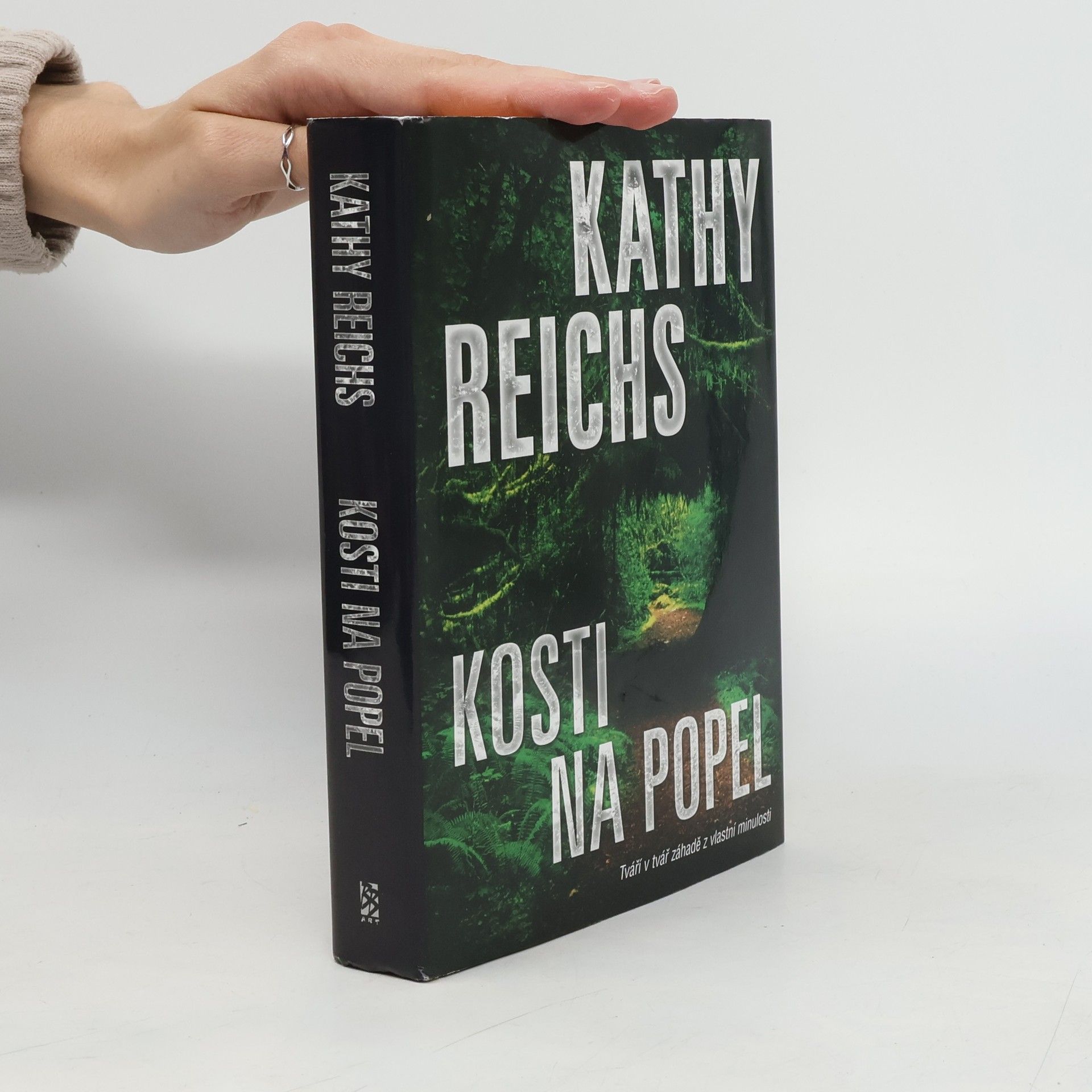 Kathy Reichs Kosti na popel