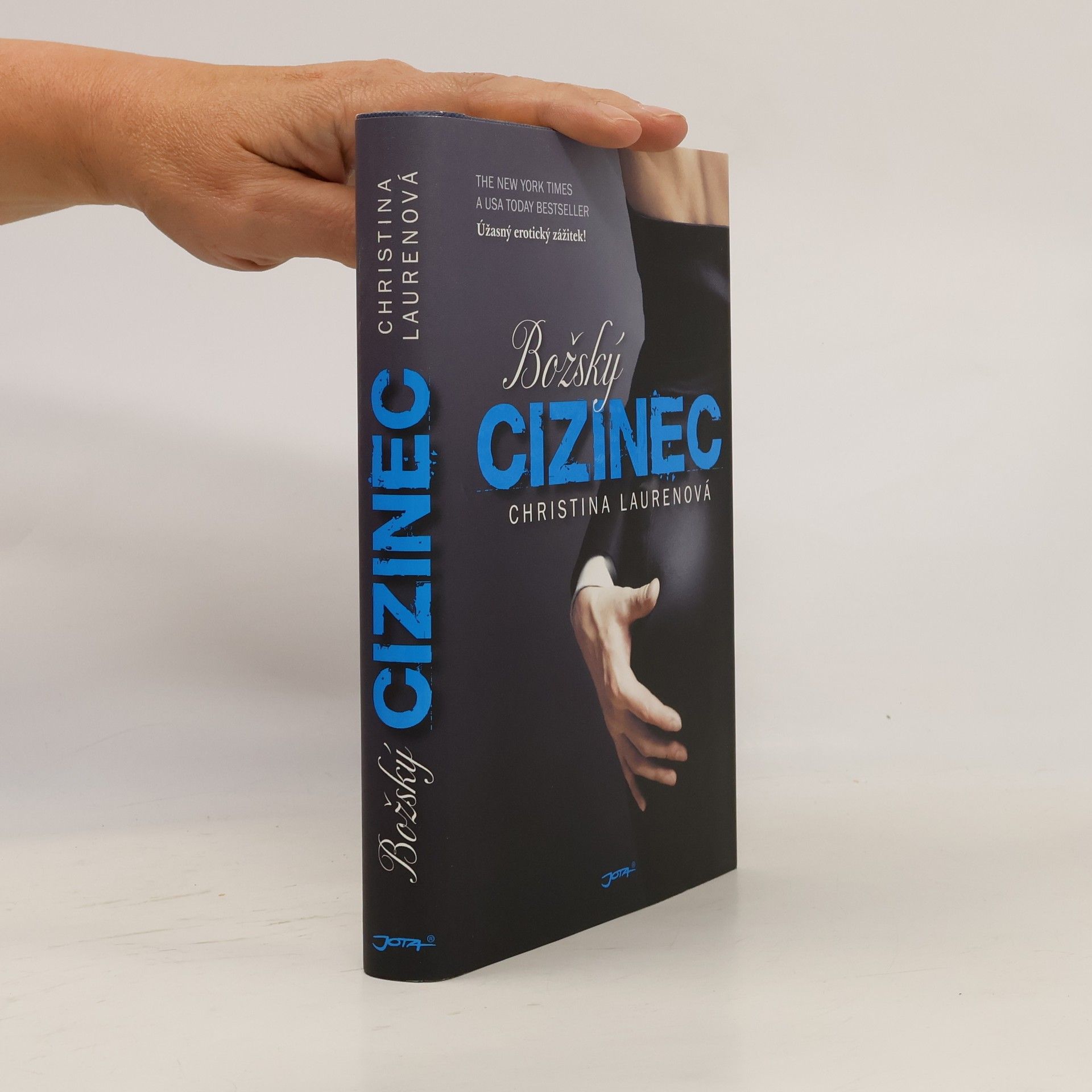 Christina Lauren Božský cizinec