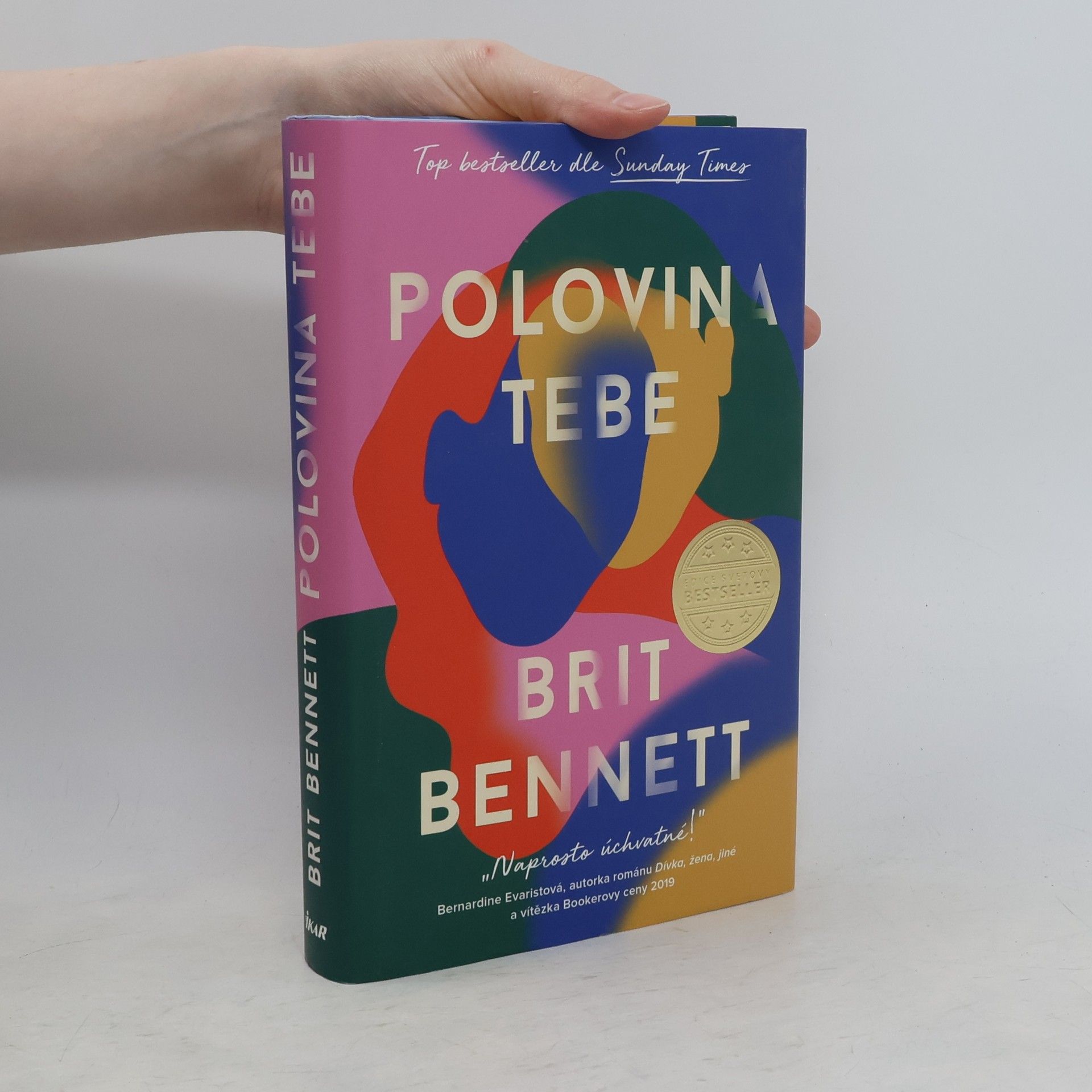 Brit Bennett Polovina tebe