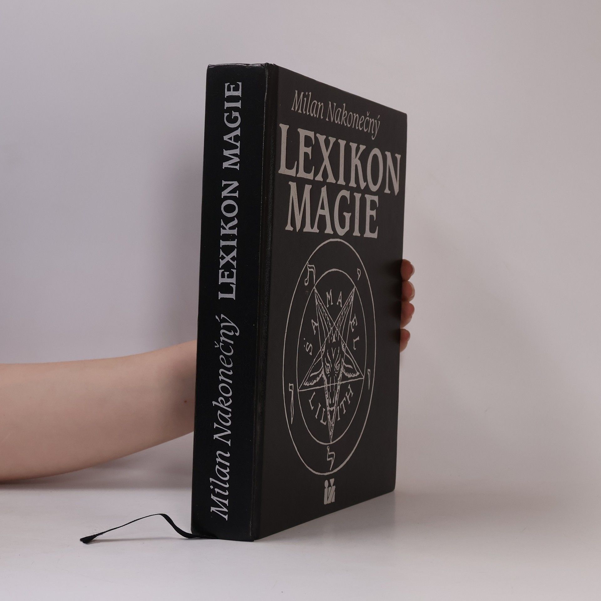 Milan Nakonečný Lexikon magie