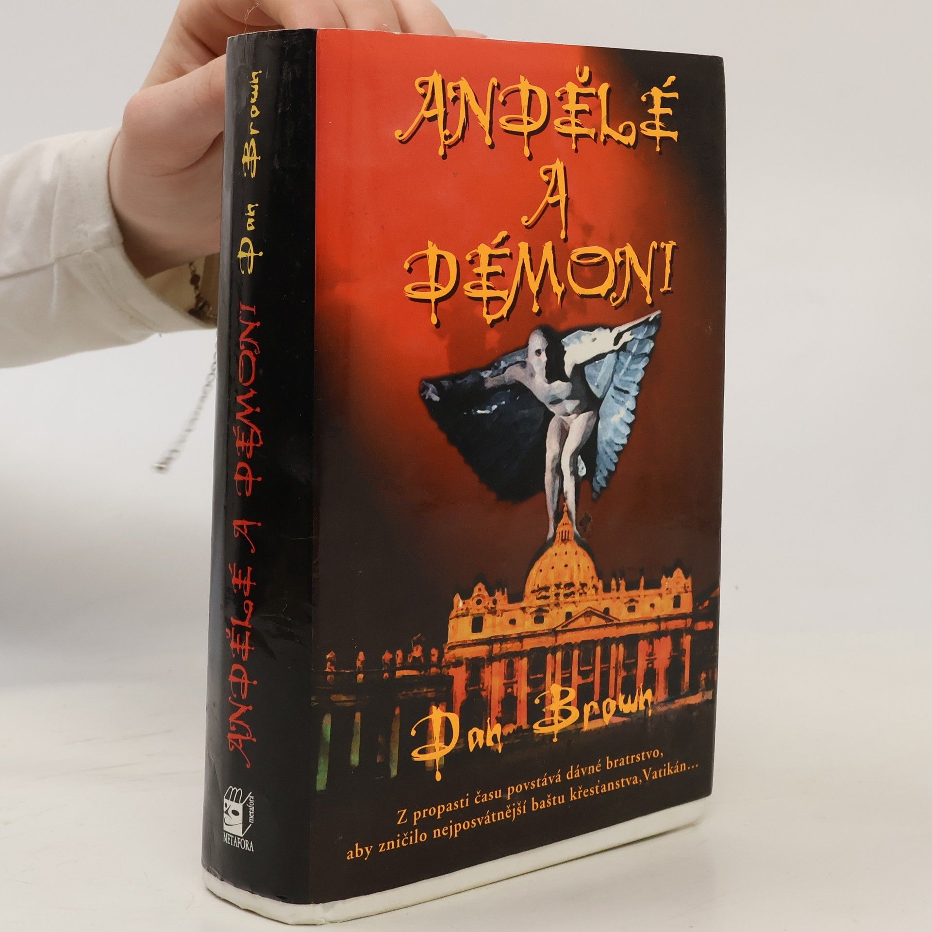 Dan Brown Andělé a démoni