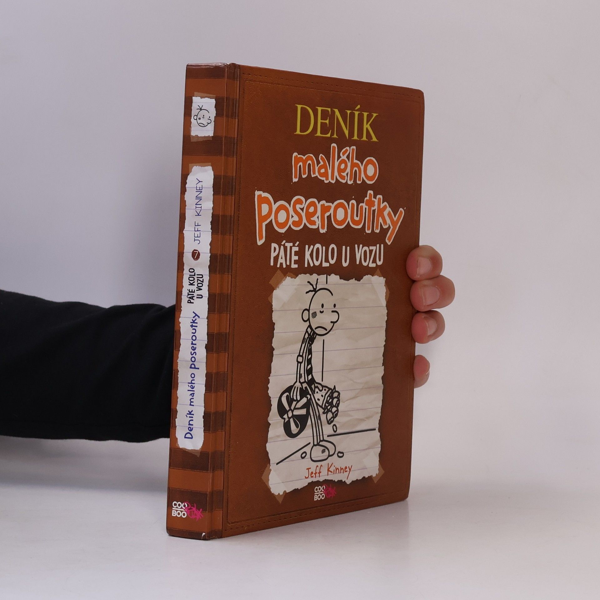 Jeff Kinney Deník malého poseroutky 7. Páté kolo u vozu