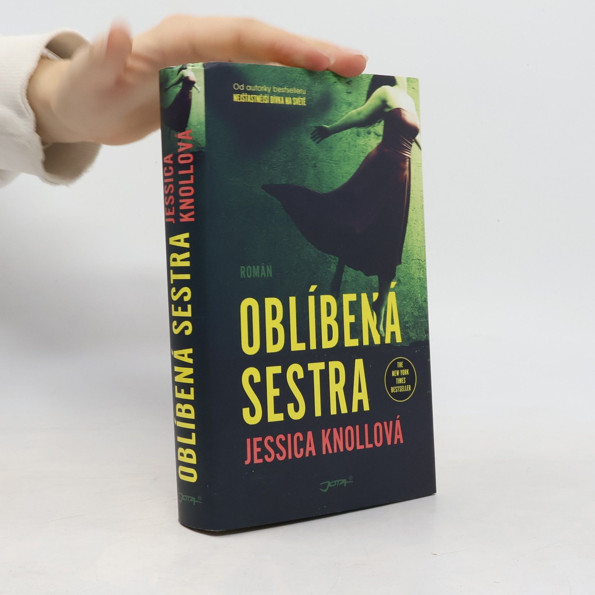 Jessica Knoll Oblíbená sestra