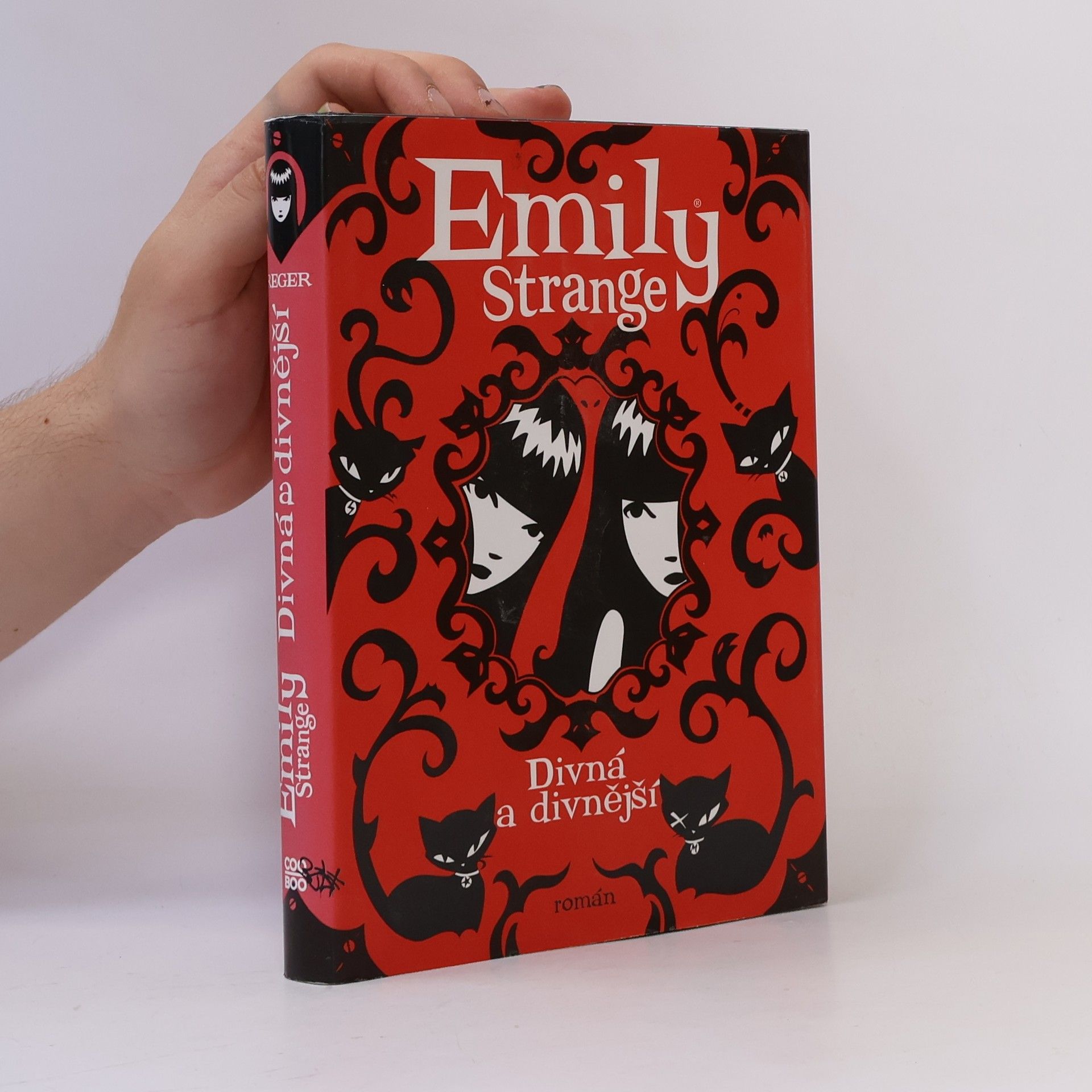 Robert Reger Emily Strange - Divná a divnější