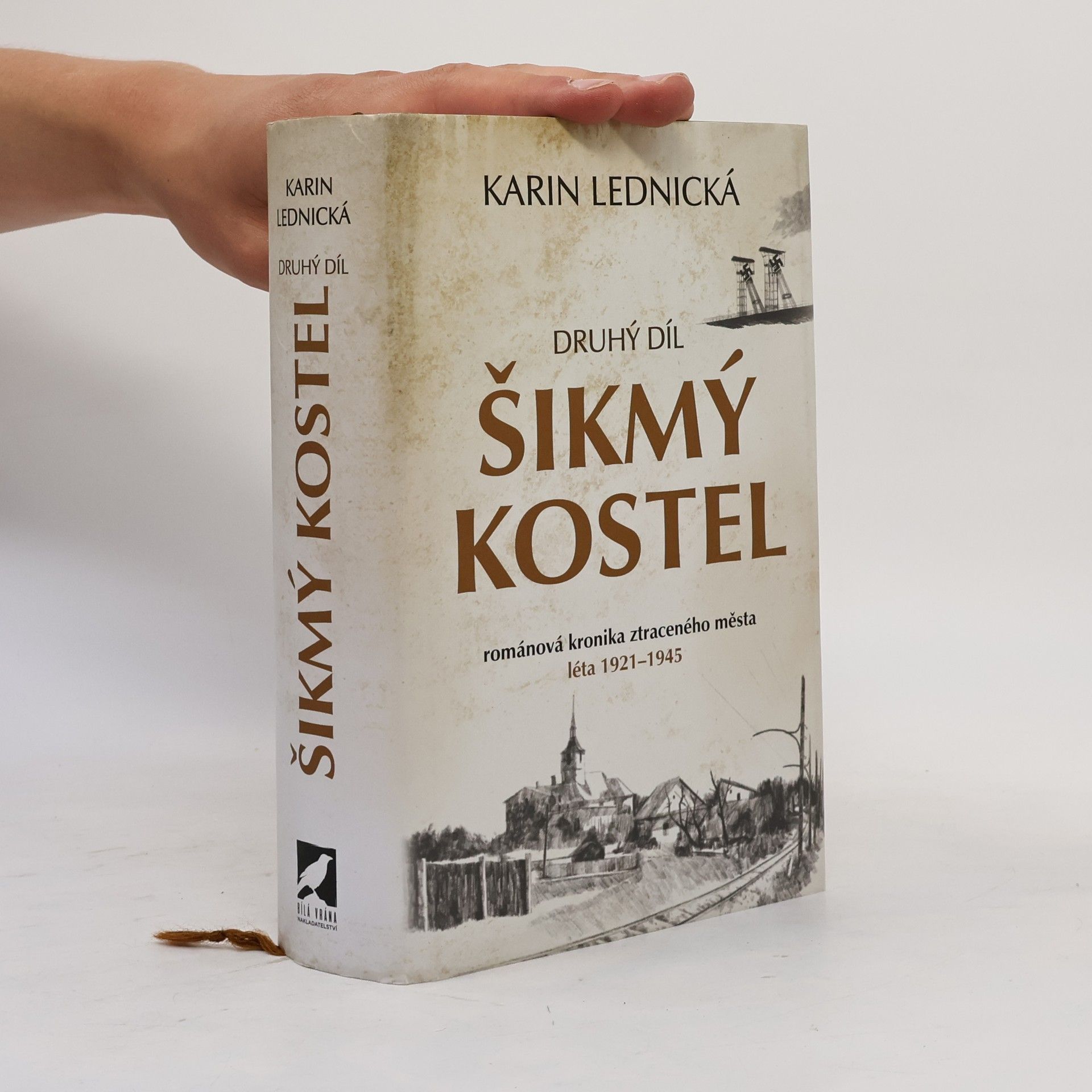 Karin Lednická Šikmý kostel 2