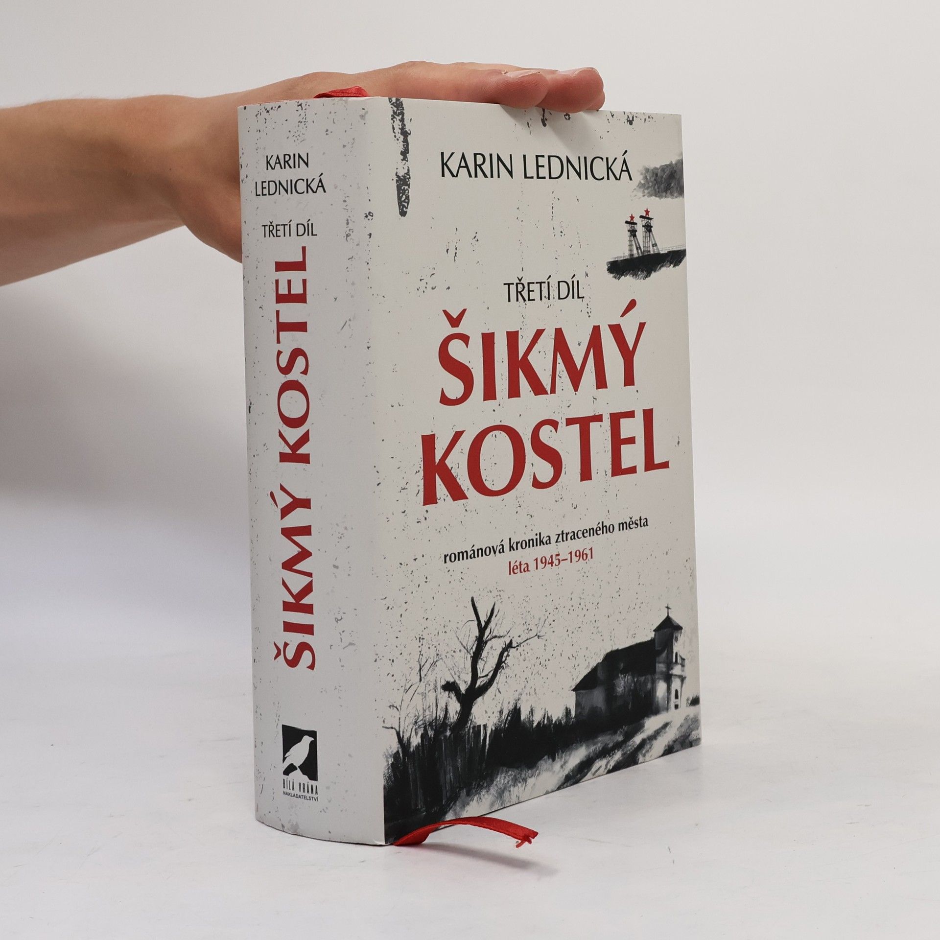 Karin Lednická Šikmý kostel 3