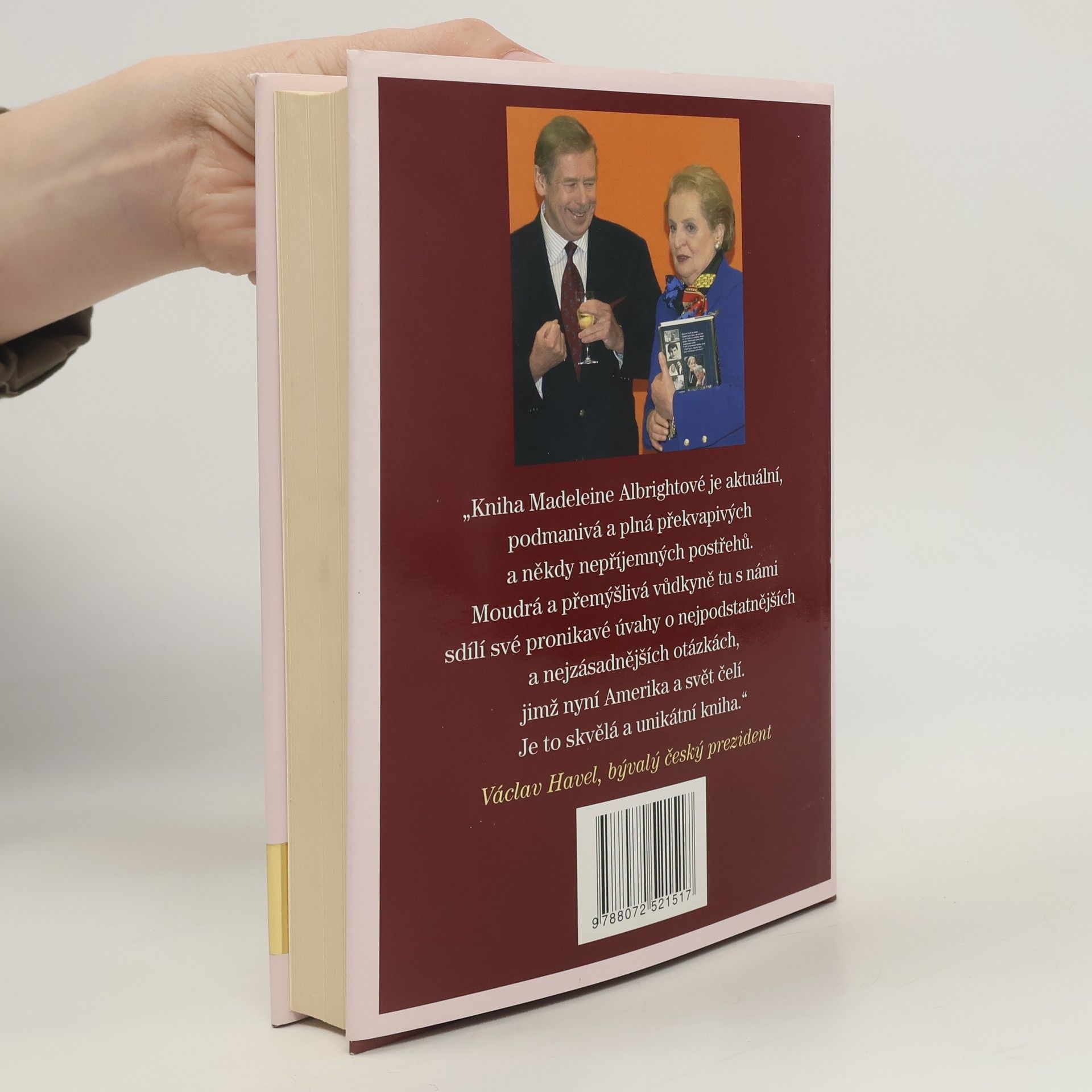 Madeleine Albright Mocní a všemohoucí