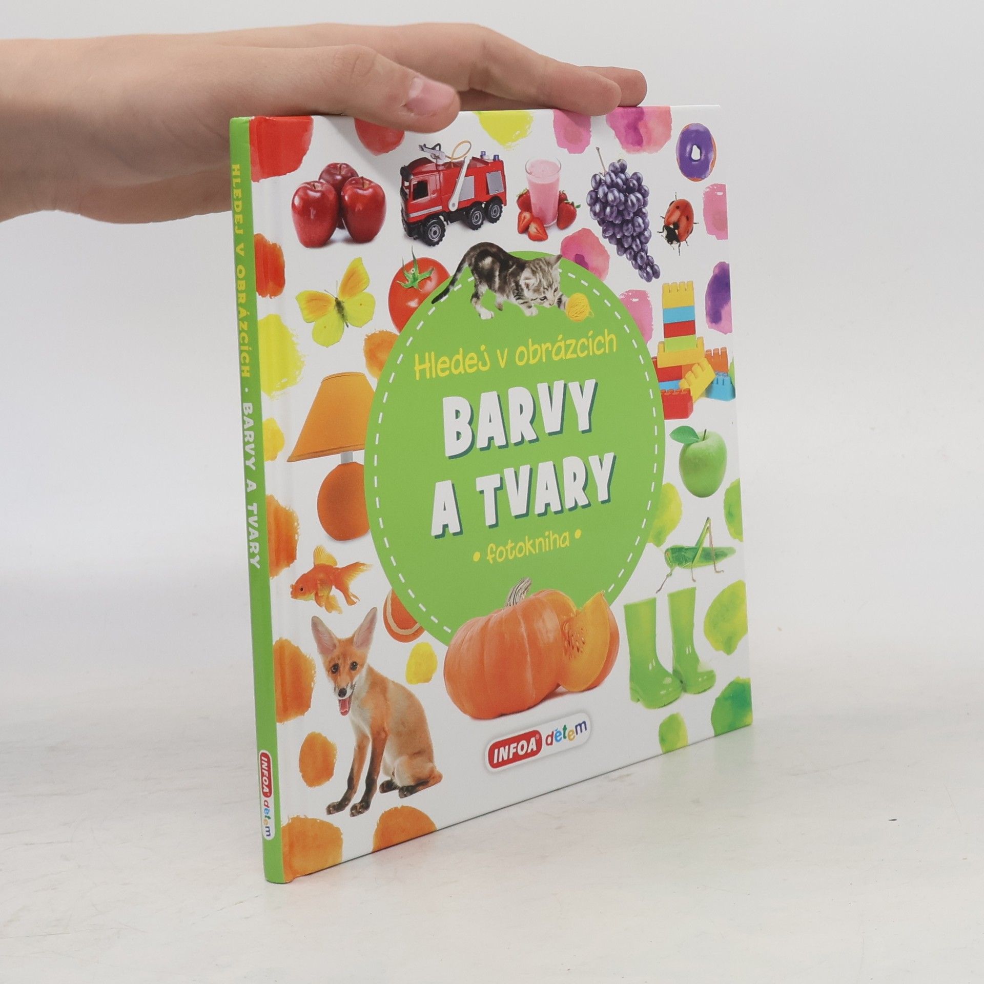 Collectif d'auteurs Hledej v obrázcích Barvy a tvary
