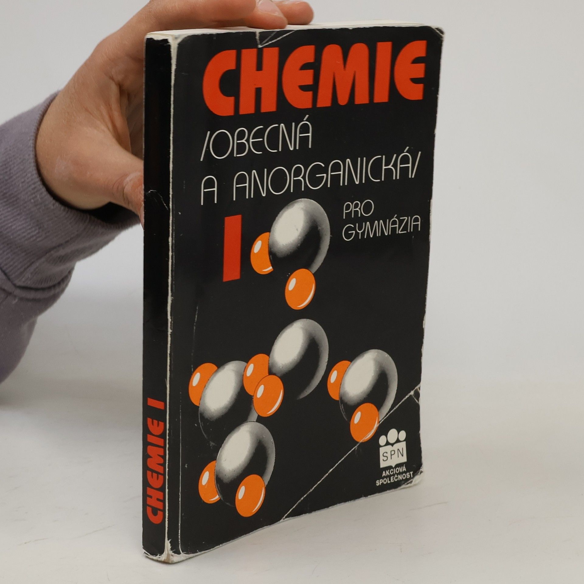 Various authors Chemie I. Obecná a anorganická pro gymnázia