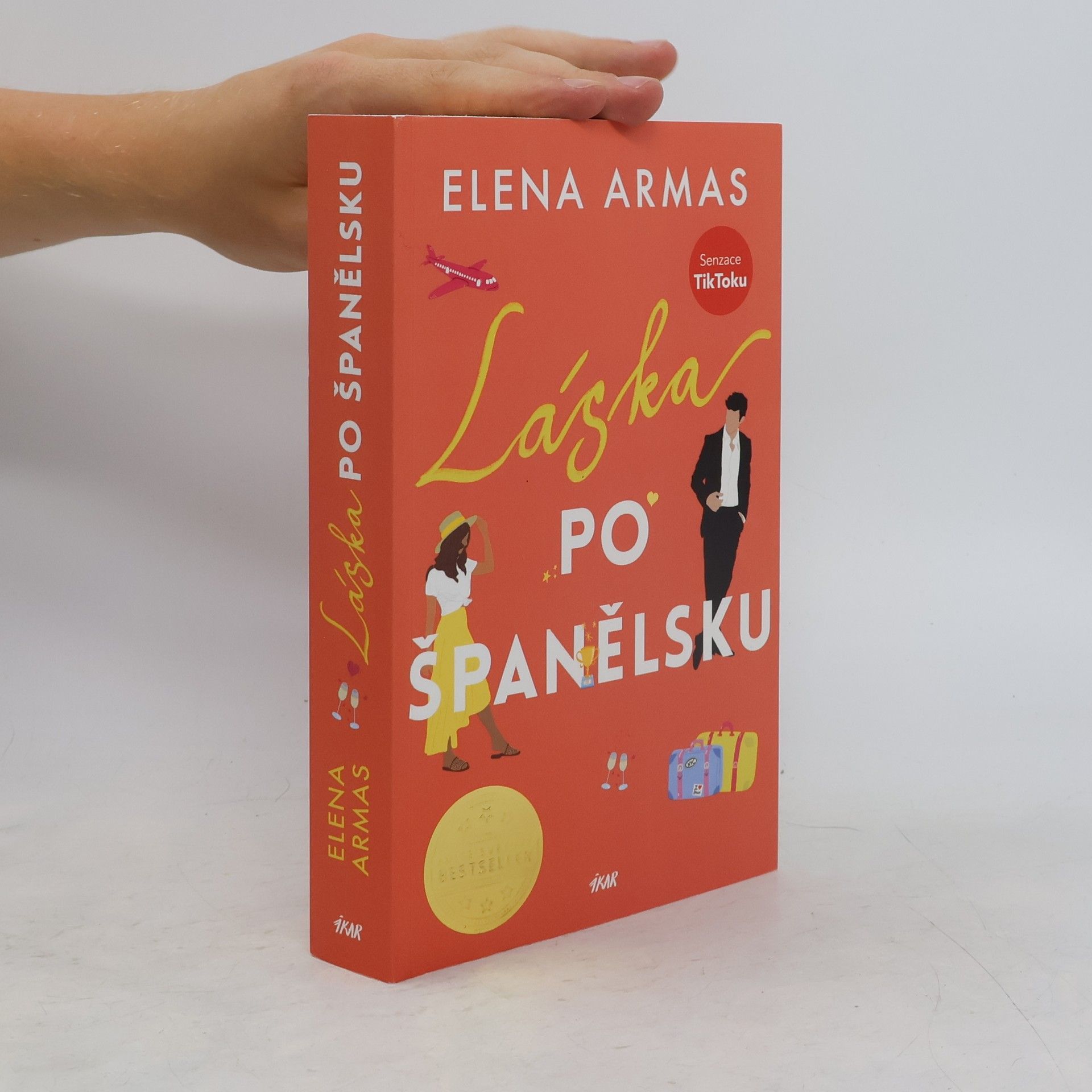 Elena Armas Láska po španělsku