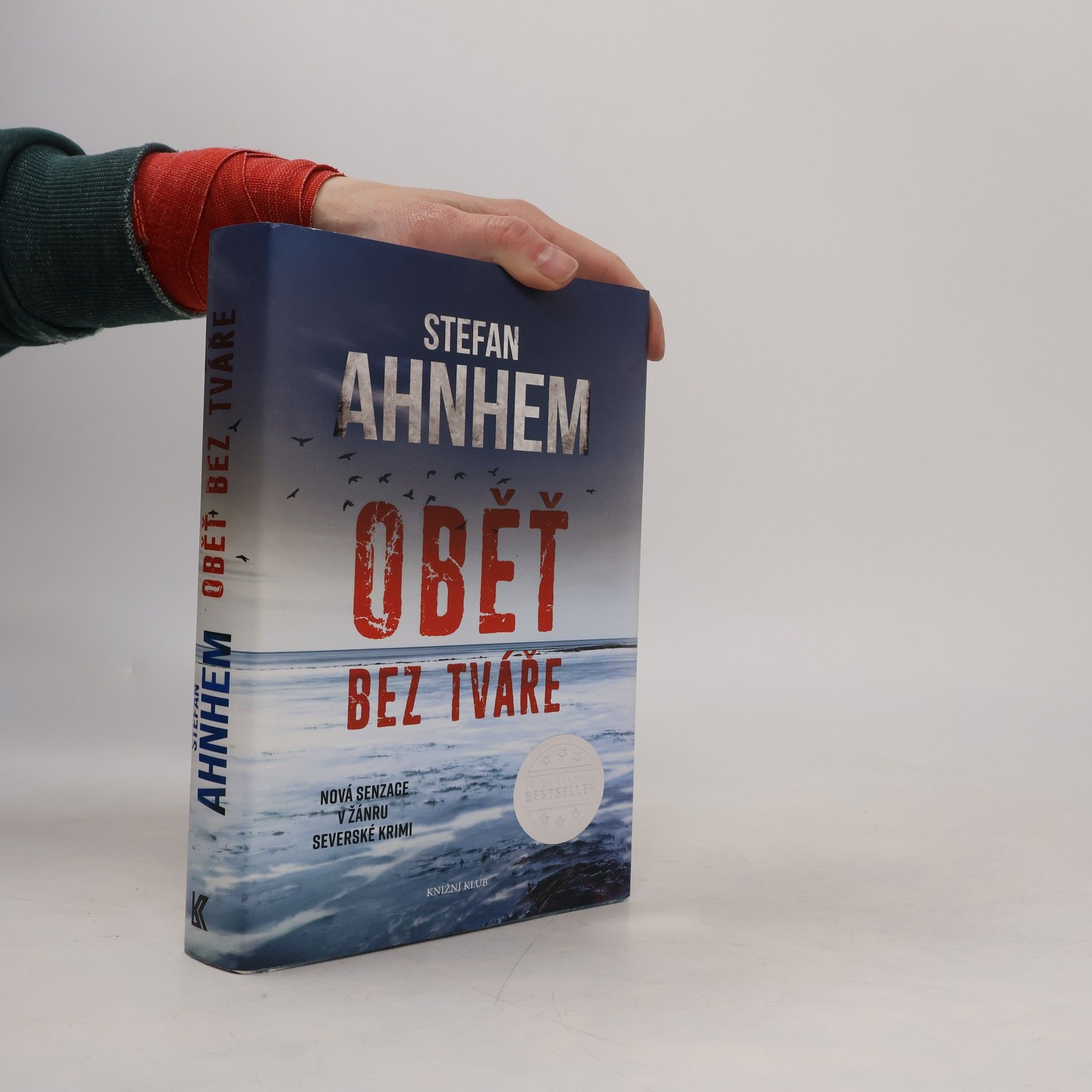 Stefan Ahnhem Oběť bez tváře