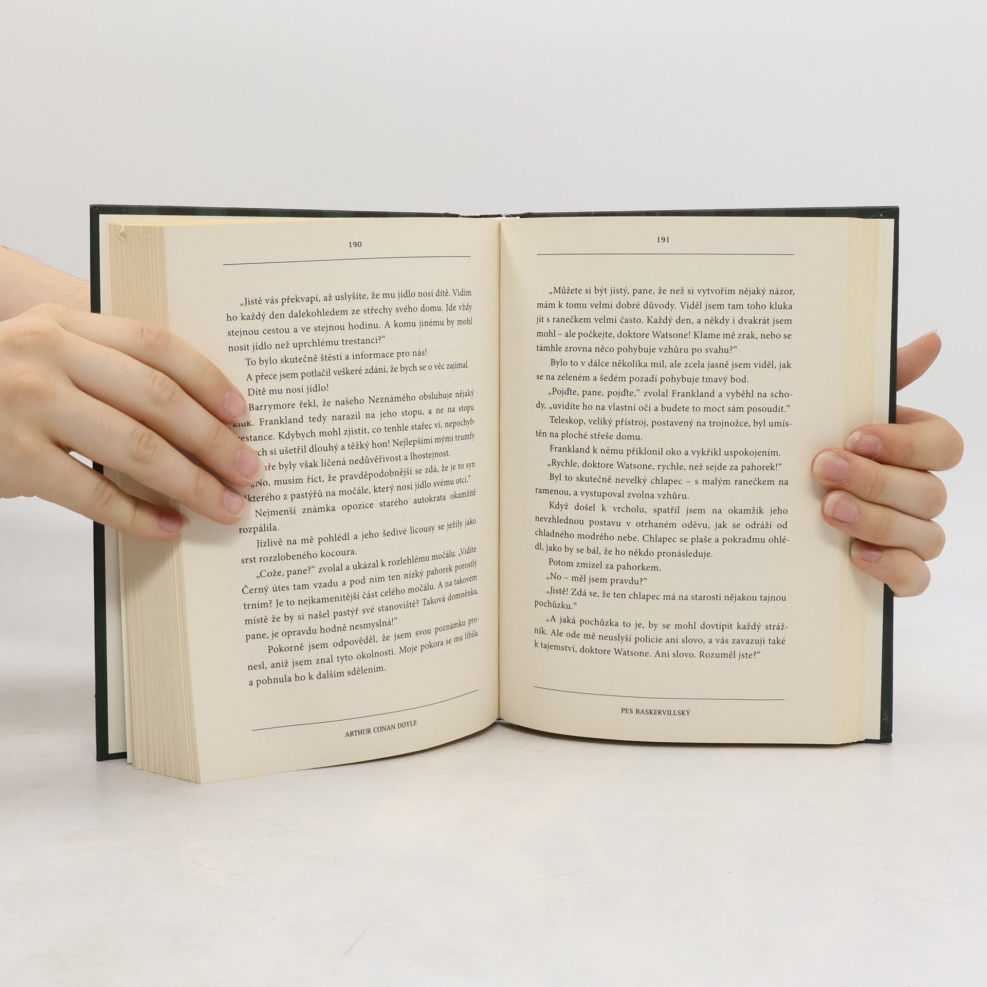 Arthur Conan Doyle Pes baskervillský