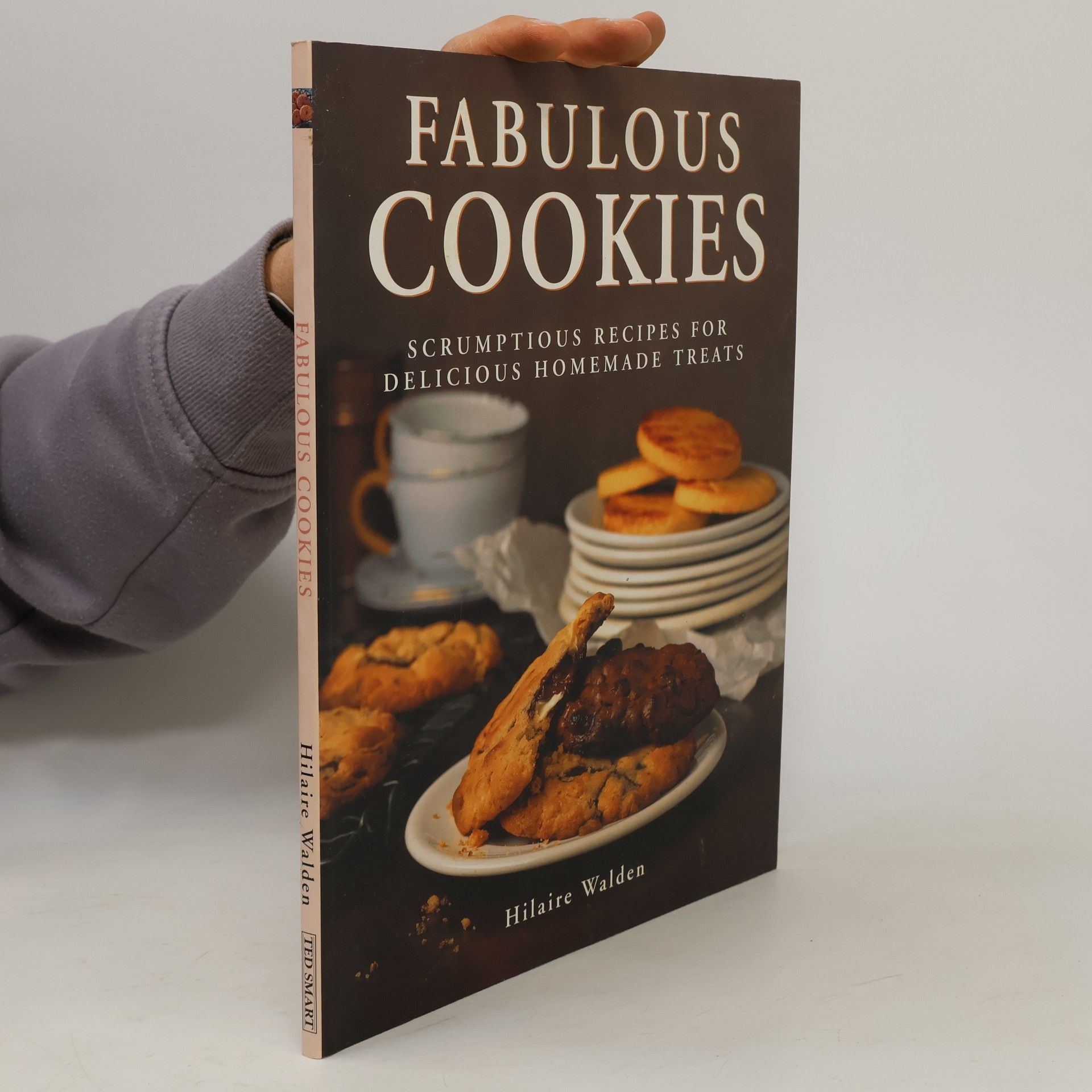 Hilaire Walden Fabulous Cookies