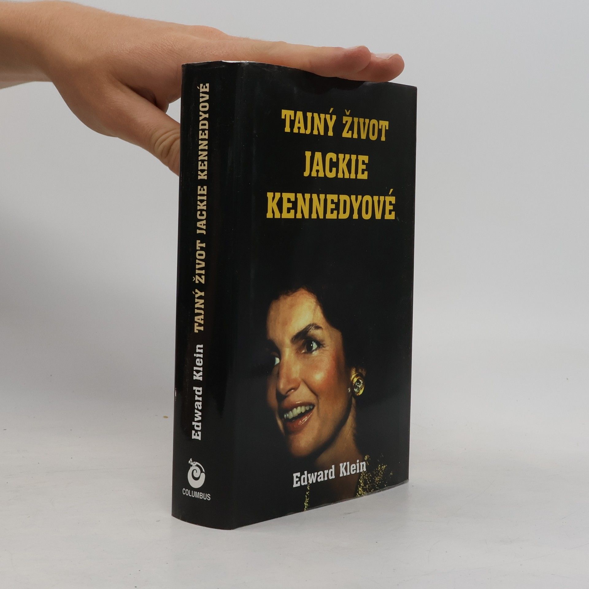 Edward Klein Tajný život Jackie Kennedyové : léta soukromí
