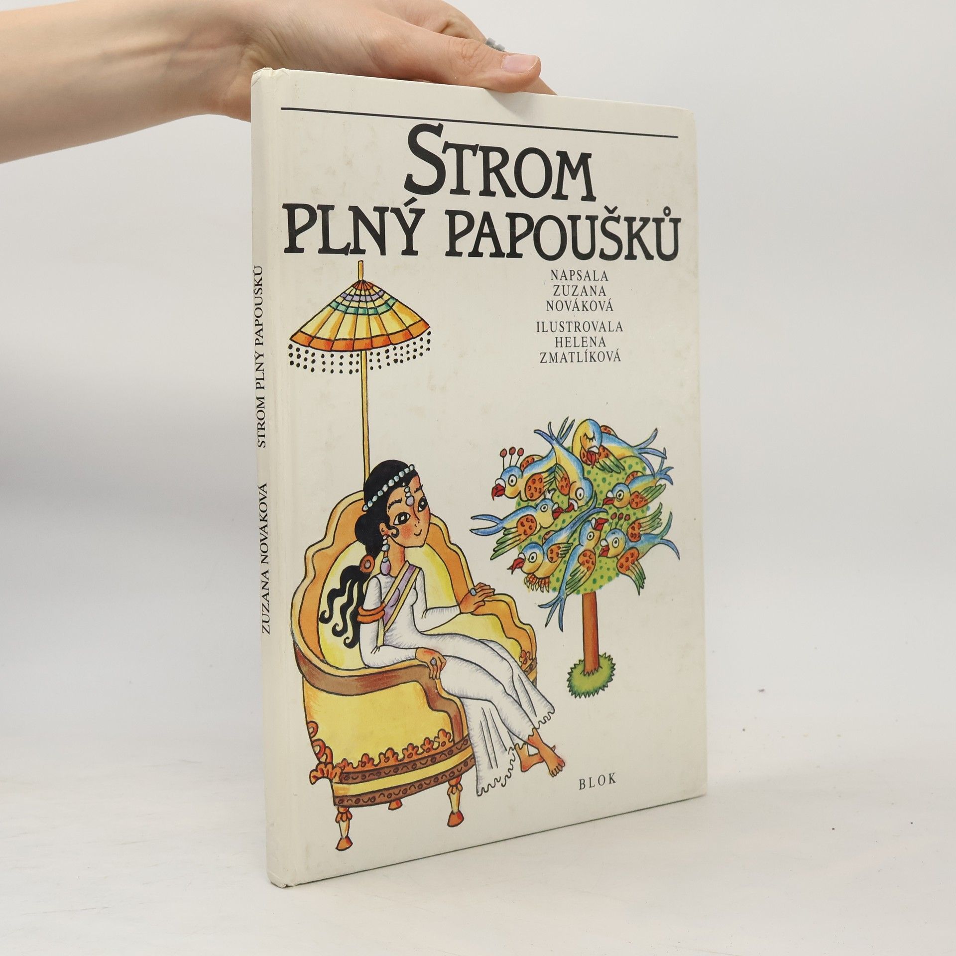 Zuzana Renčová Strom plný papoušků