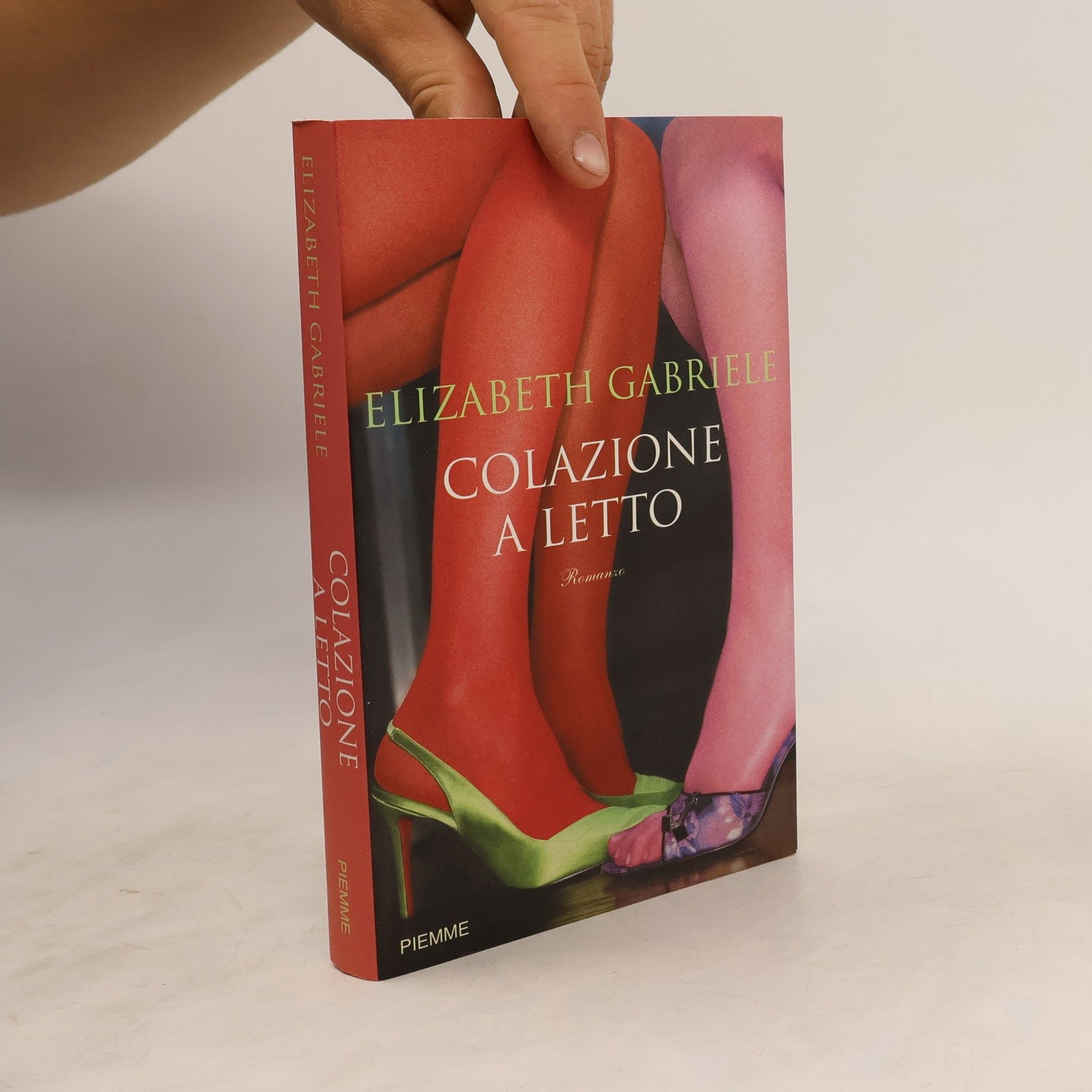 Elizabeth Gabrielle Colazione a letto