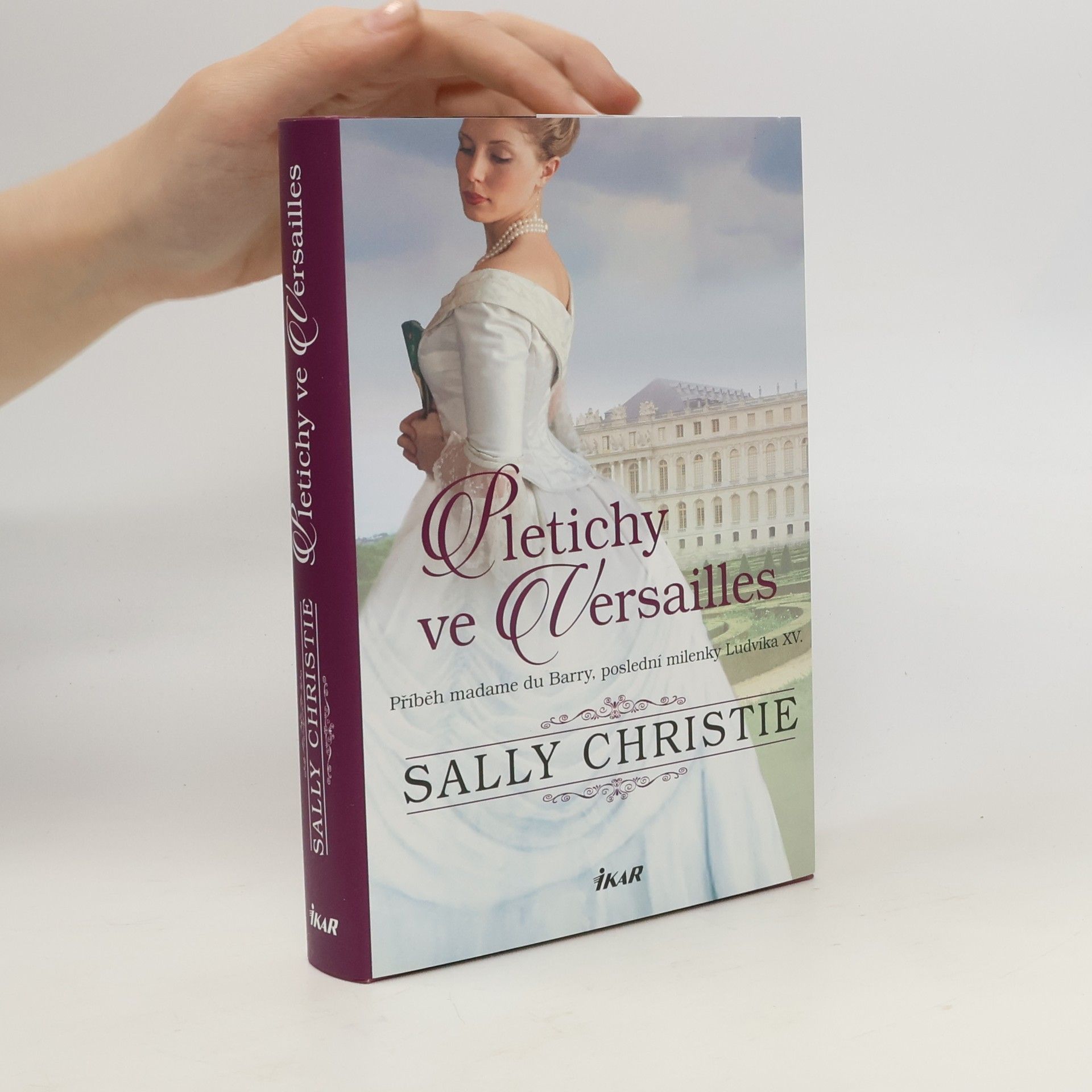 Pletichy ve Versailles