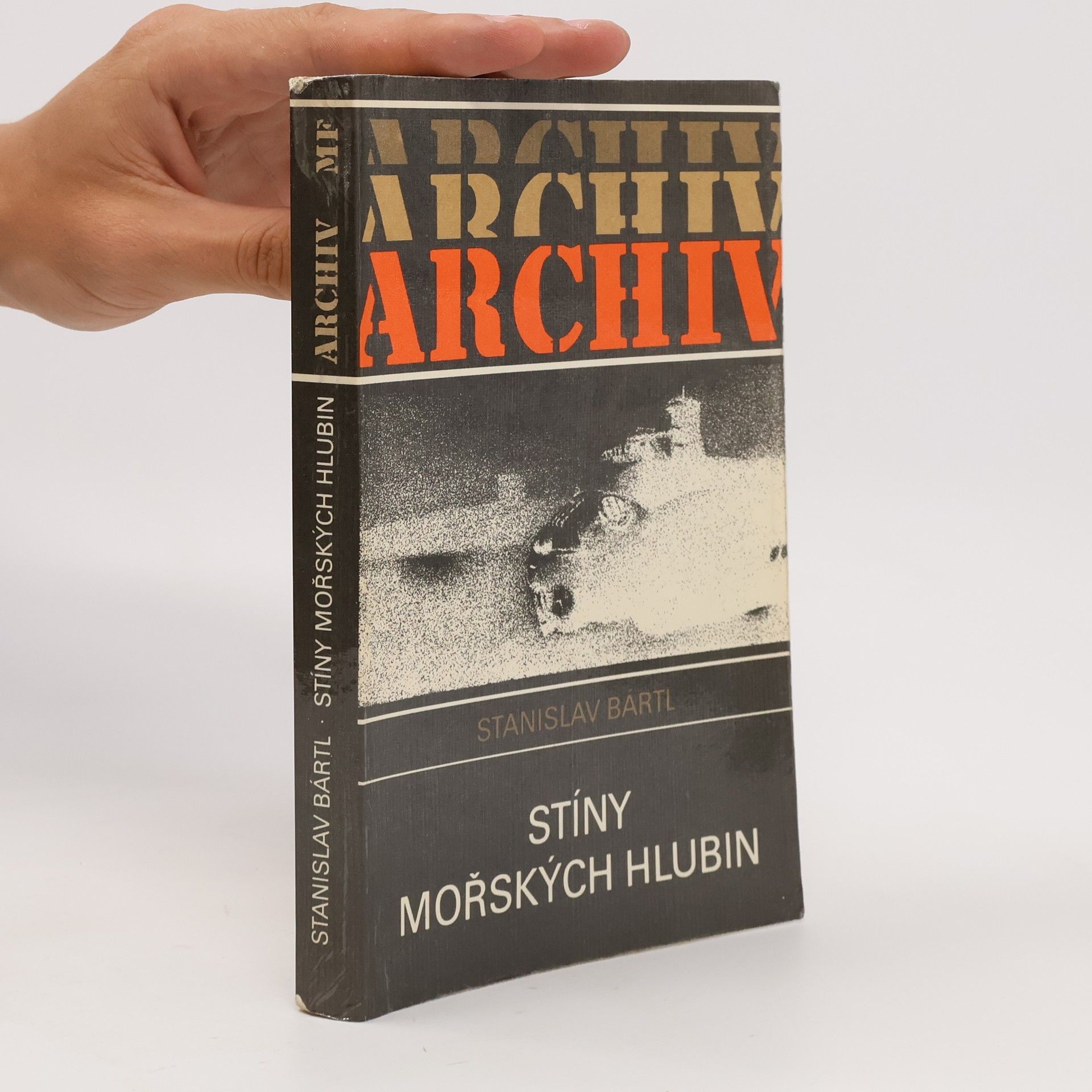Stanislav Bártl Stíny mořských hlubin