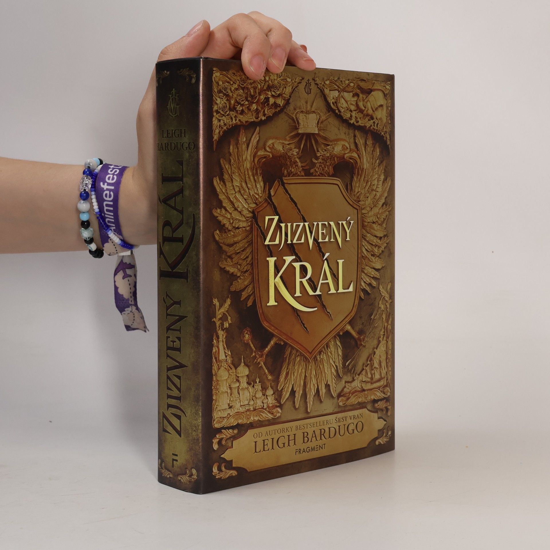 Leigh Bardugo Zjizvený král