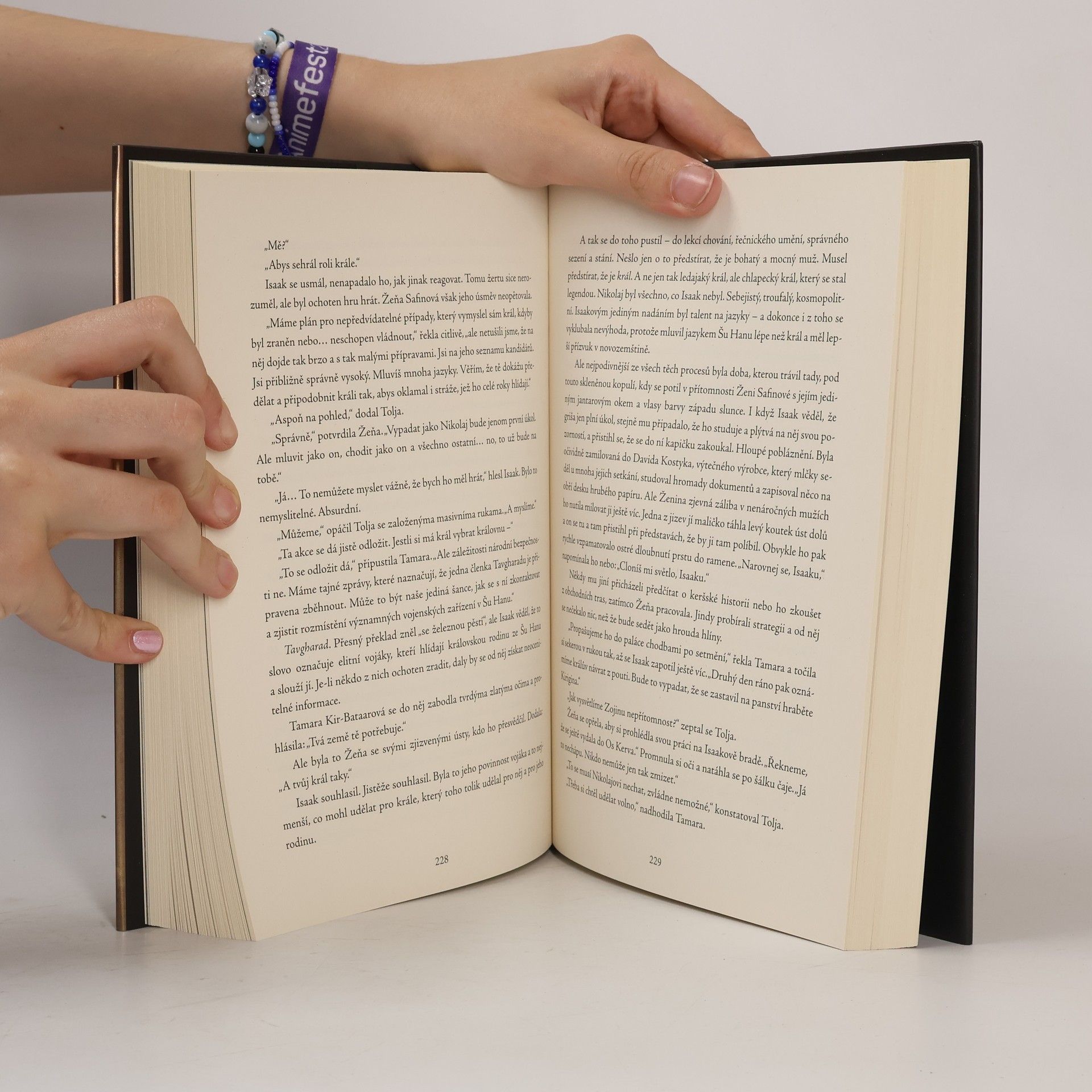 Leigh Bardugo Zjizvený král