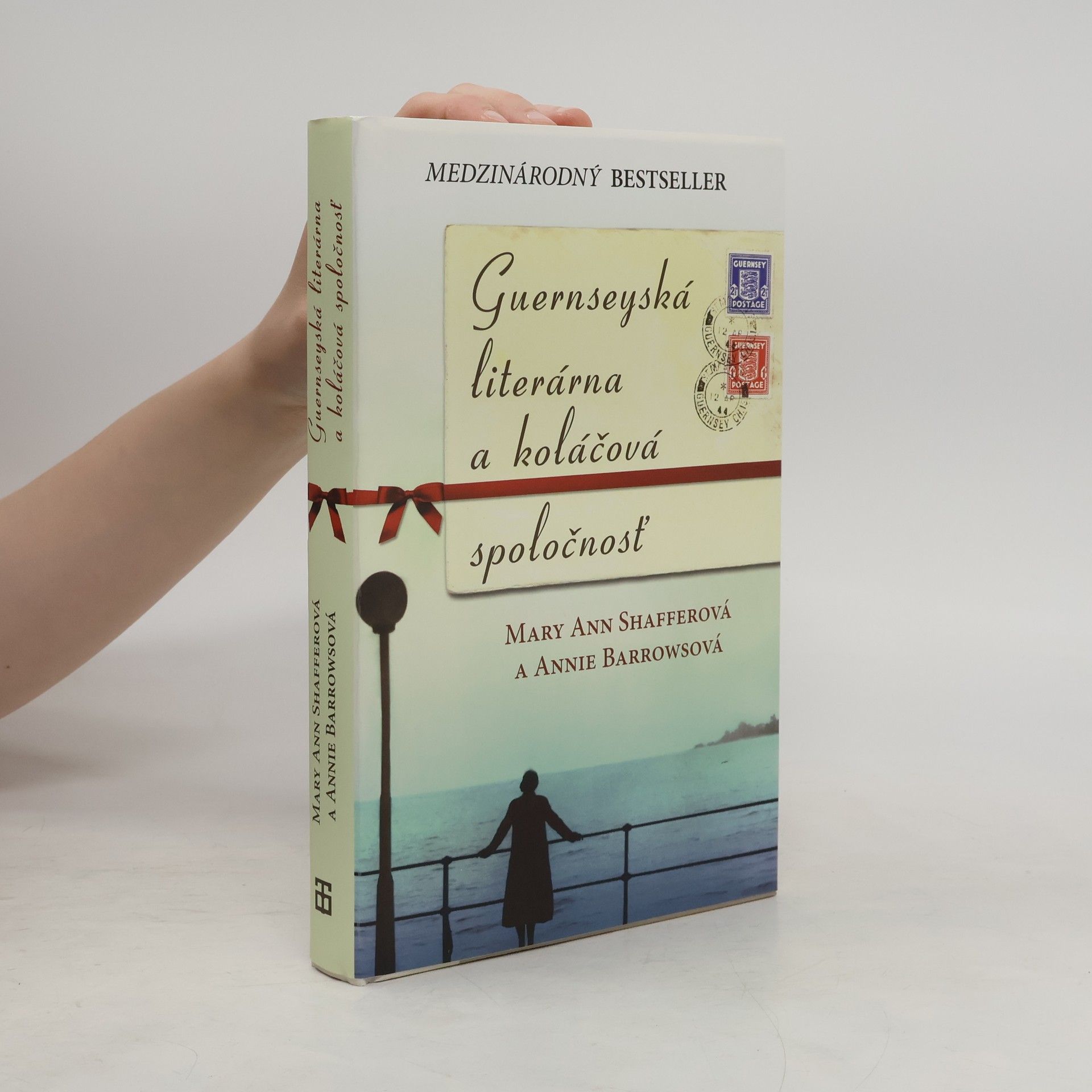 Mary Ann Shaffer Guernseyská literárna a koláčová spoločnosť