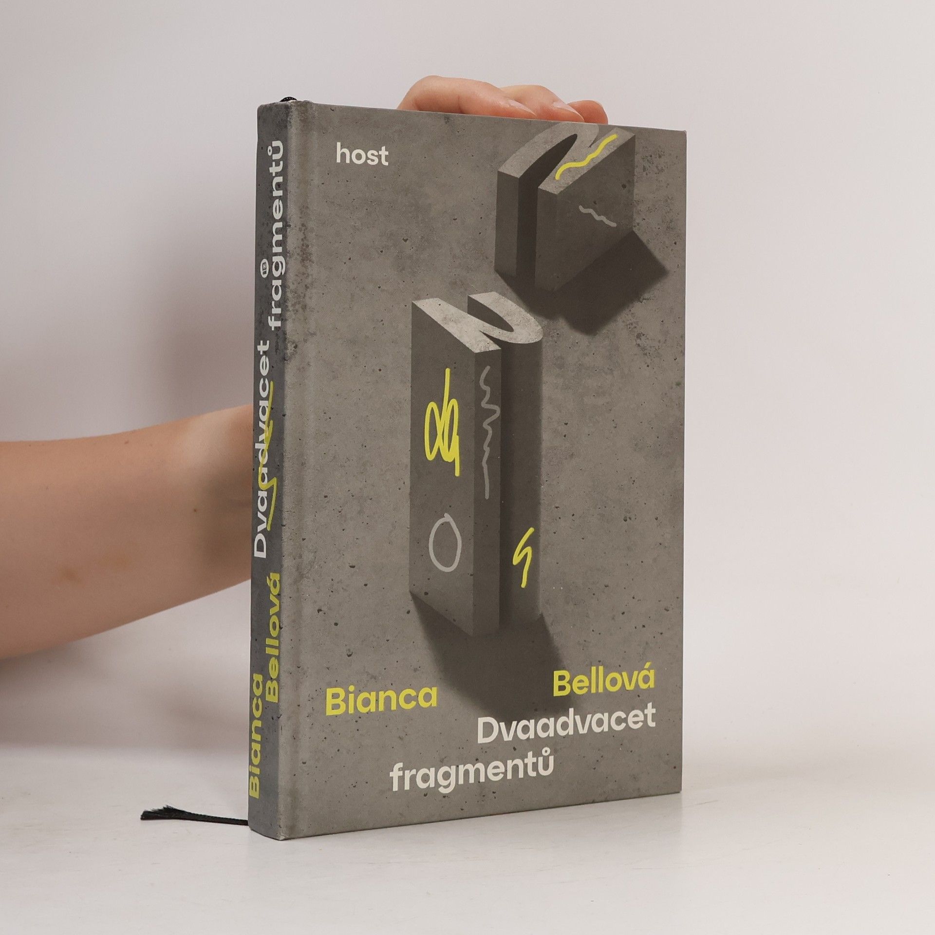 Bianca Bellová Dvaadvacet fragmentů