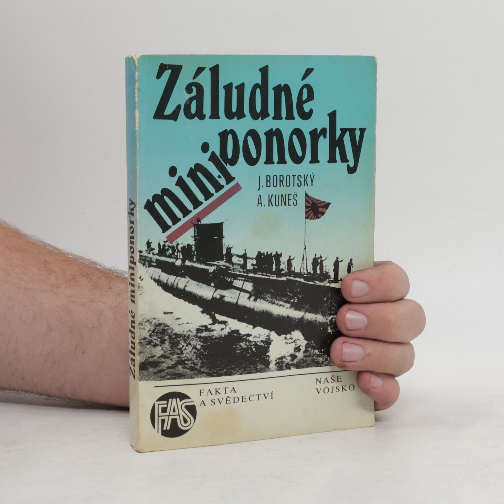 Alexandr Kuneš Záludné miniponorky