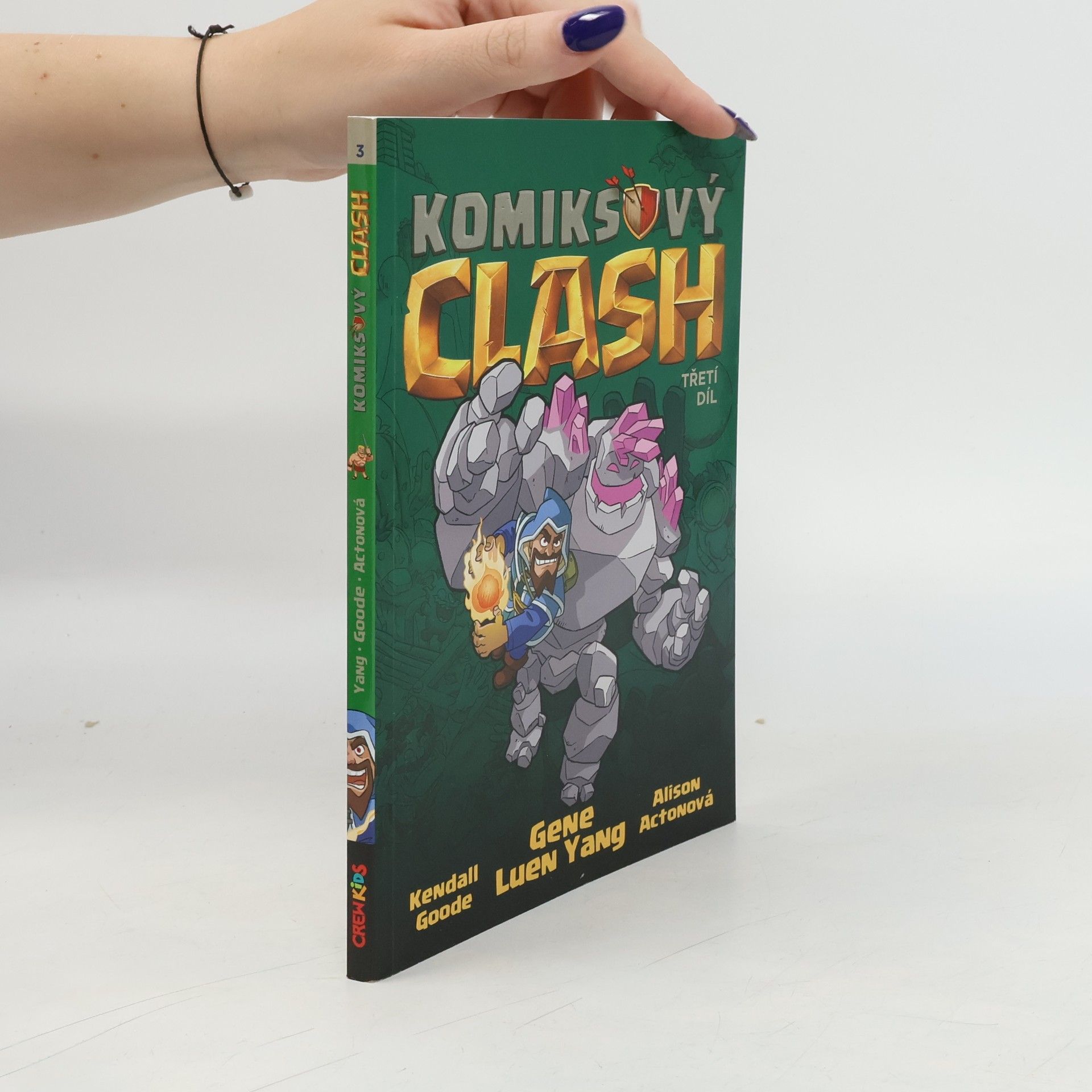 Gene Luen Yang Komiksový Clash. Třetí díl