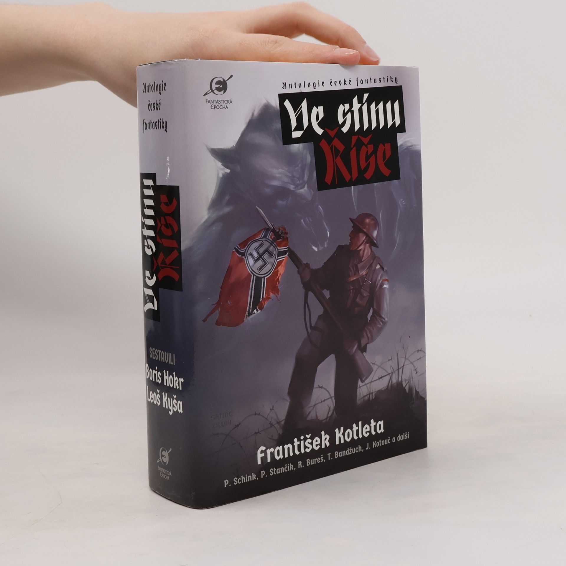 Michal Tesáček Ve stínu Říše: Antologie české fantastiky