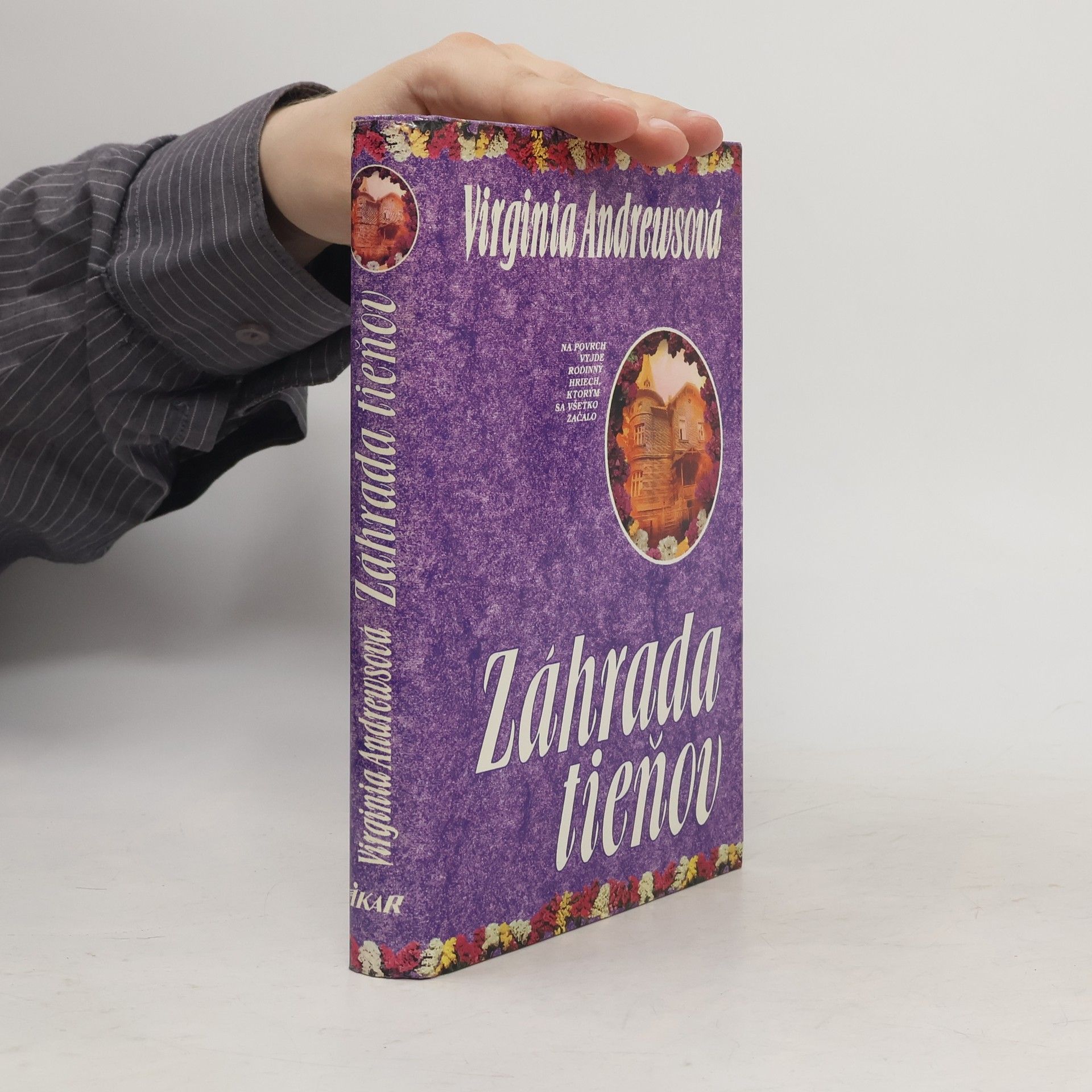 Virginia Cleo Andrews Záhrada tieňov
