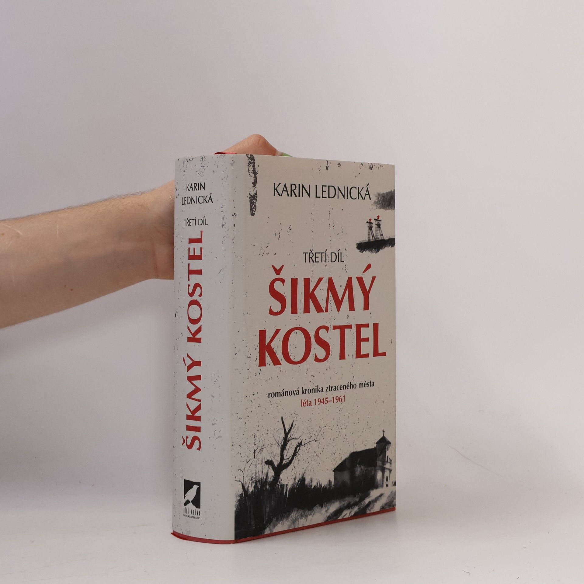 Karin Lednická Šikmý kostel 3