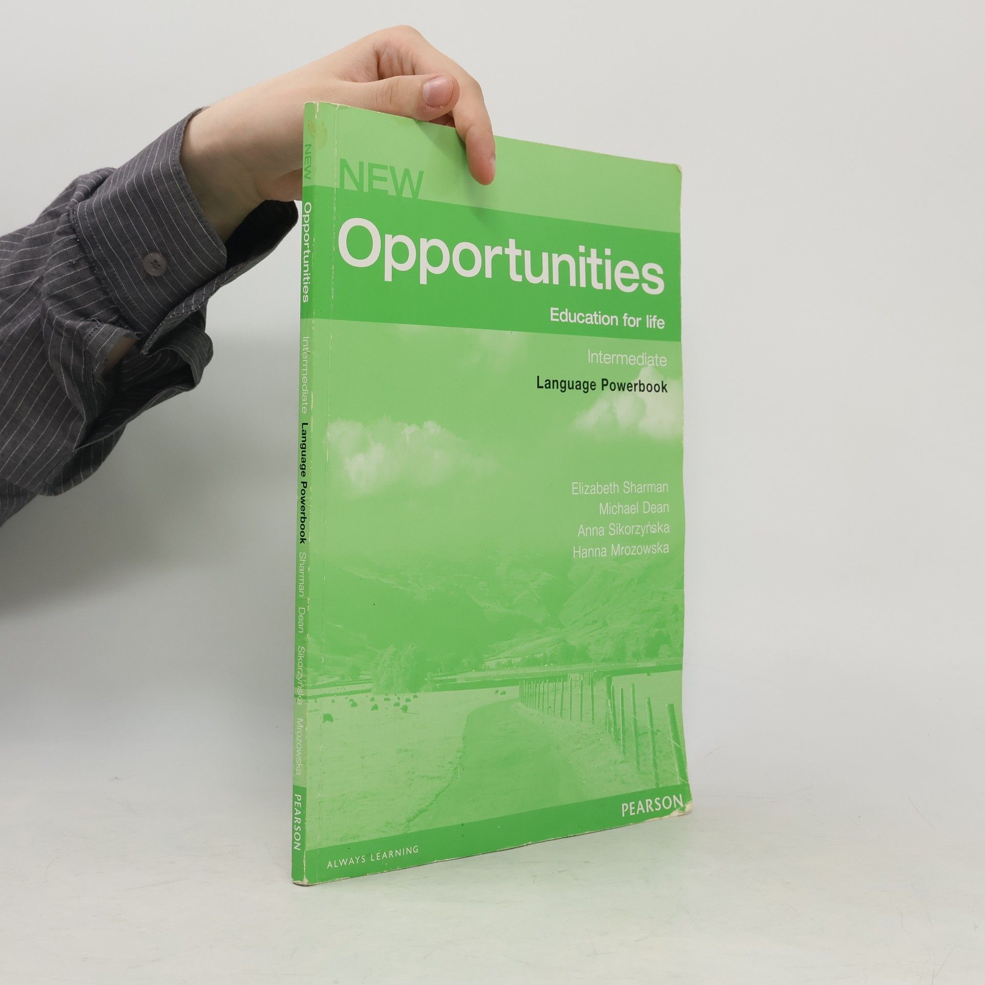 Elizabeth Sharman New Opportunities. Intermediate. Language Powerbook