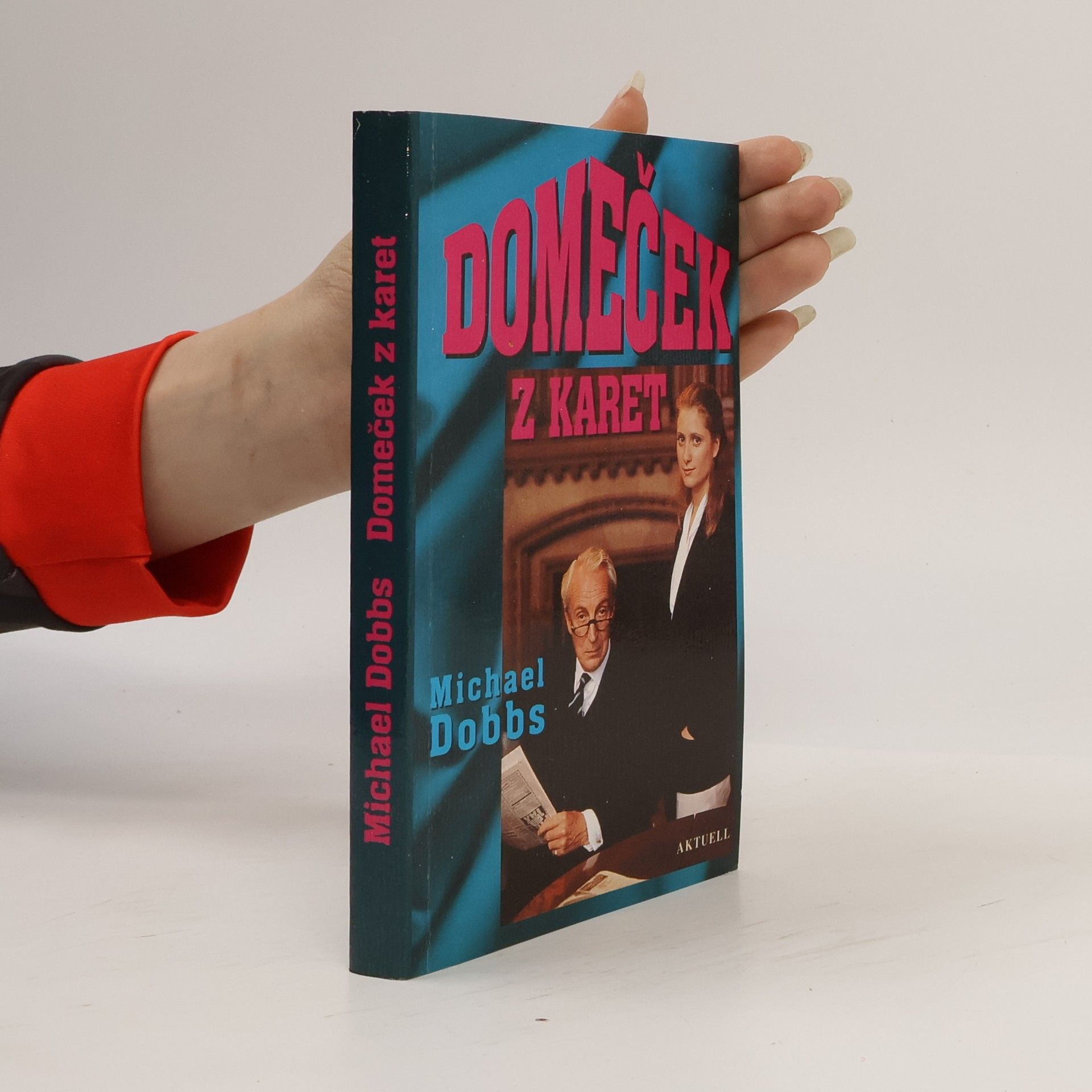 Michael Dobbs Domeček z karet