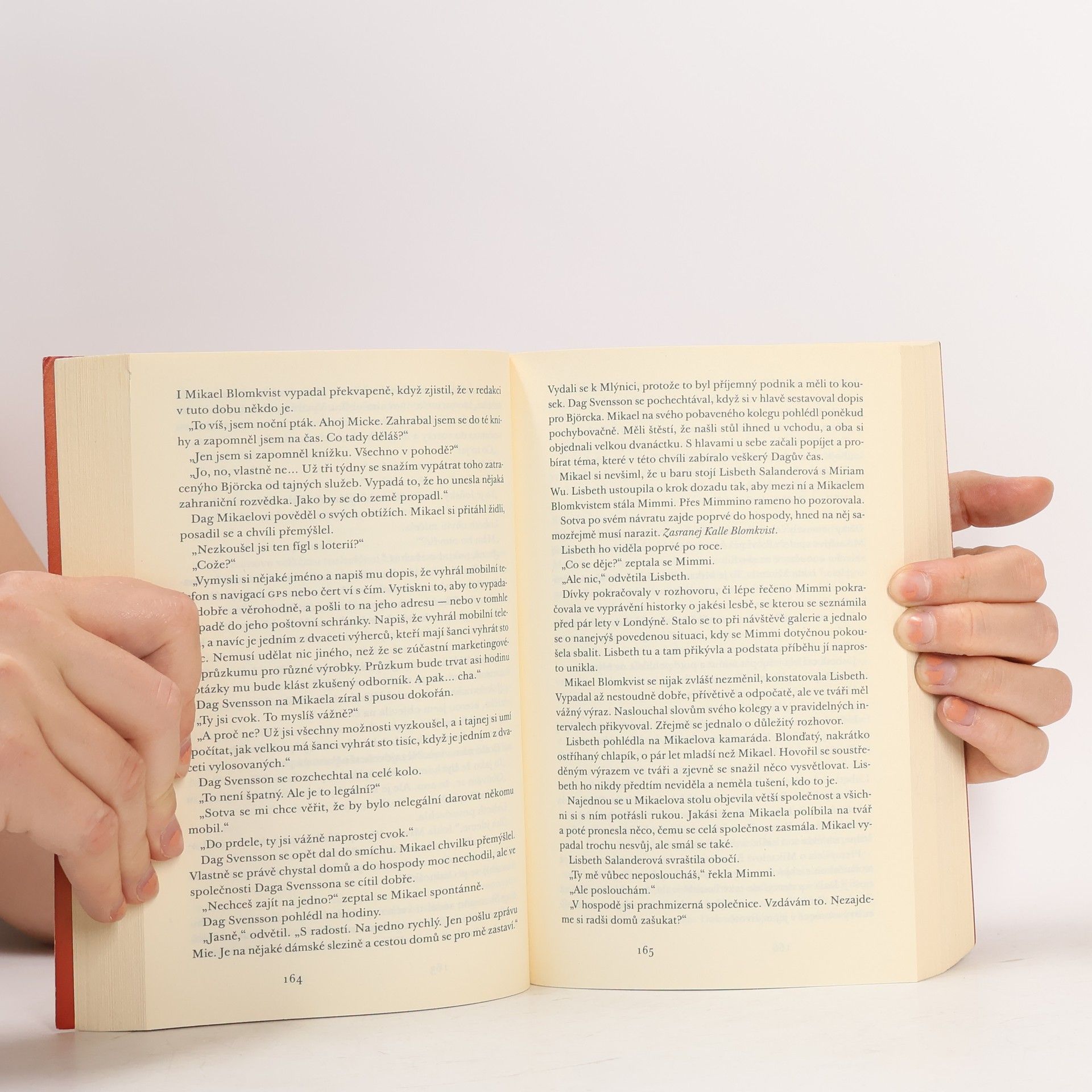 Stieg Larsson Dívka, která si hrála s ohněm