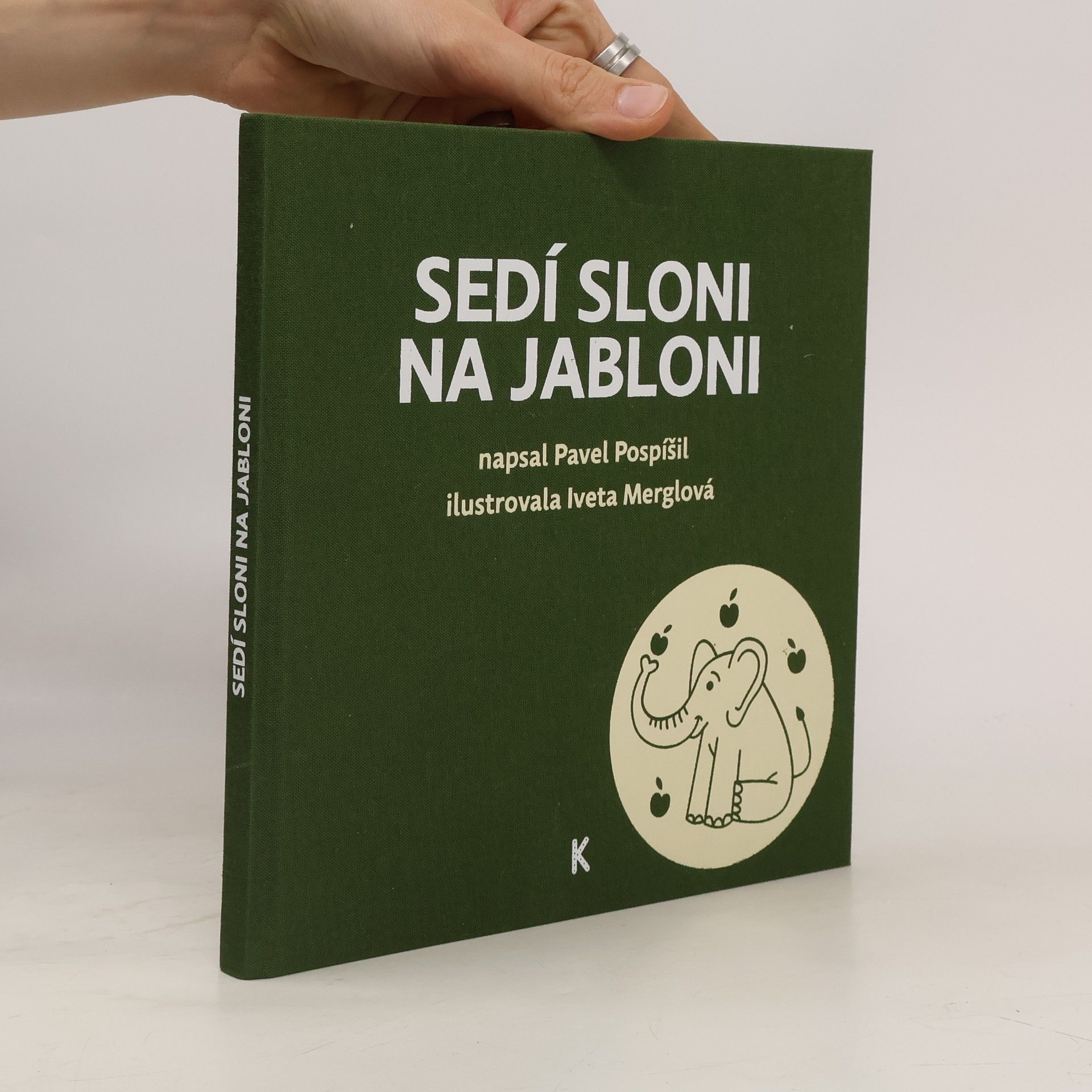 Pavel Pospíšil Sedí sloni na jabloni