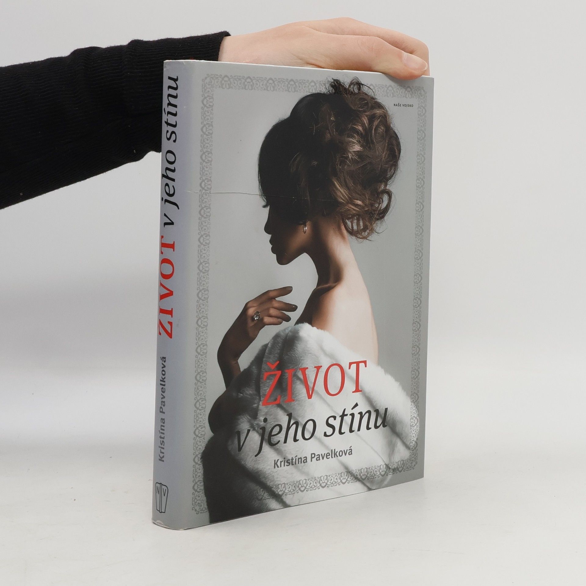 Kristína Pavelková Život v jeho stínu