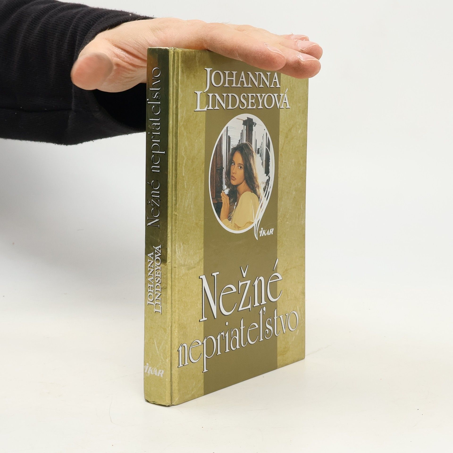 Johanna Lindsey Nežné nepriateľstvo