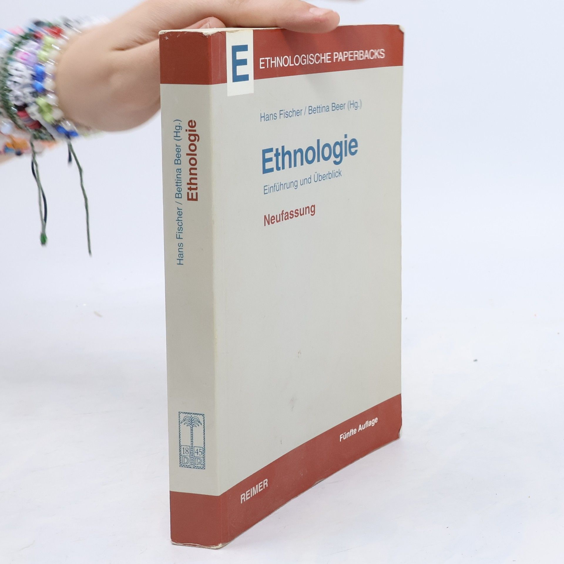 Ethnologie : Einführung und Überblick