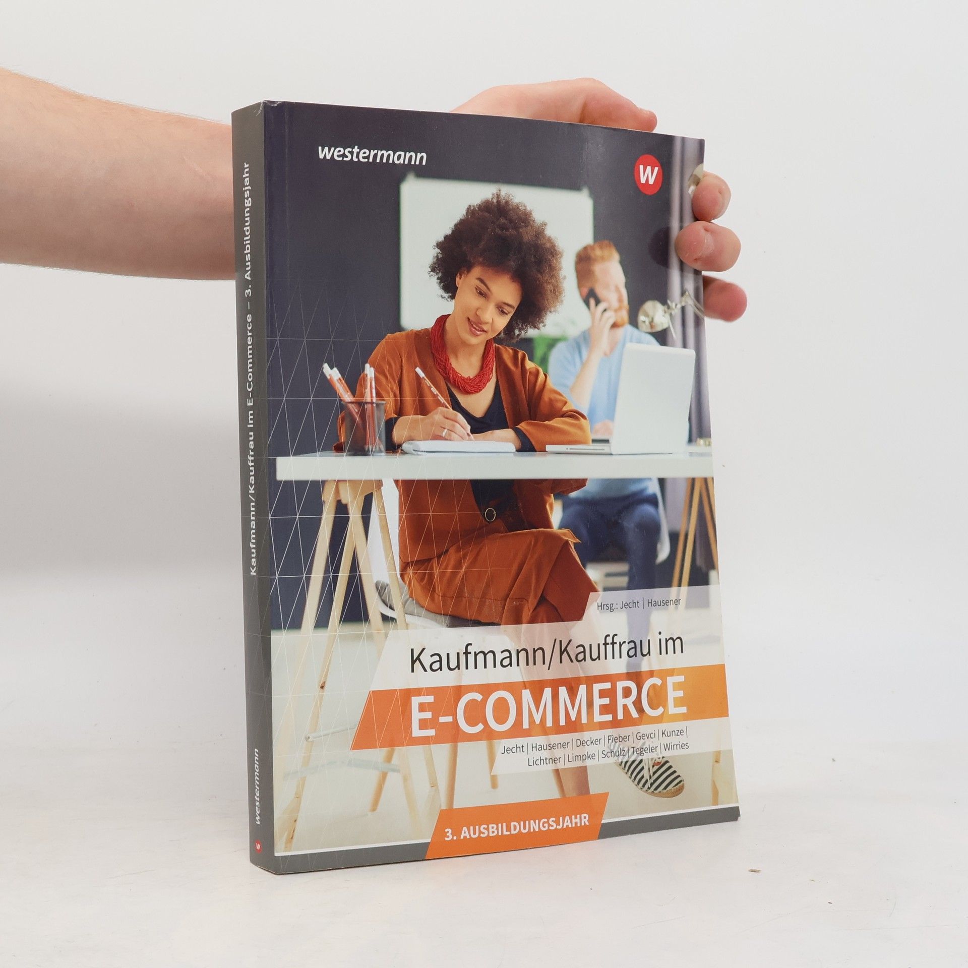 Nadine Wirries Kaufmann/Kauffrau im E-Commerce. 3. Ausbildungsjahr: Schülerband