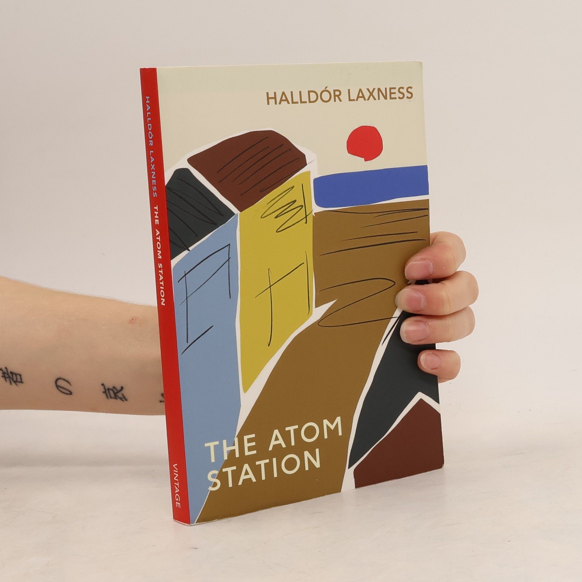 The Atom Station