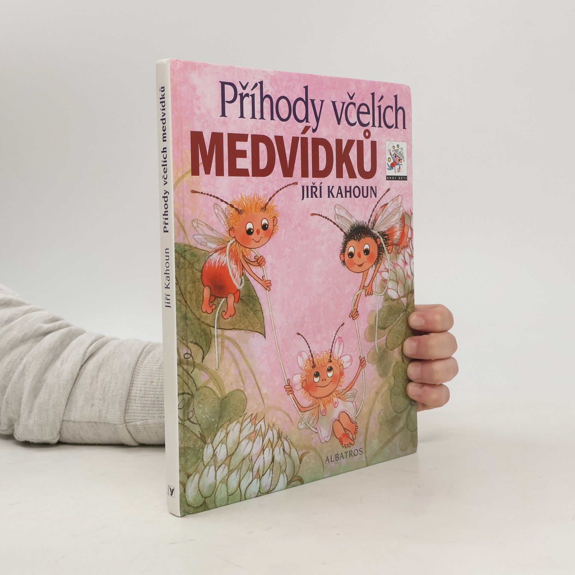 Jiří Kahoun Příhody včelích medvídků