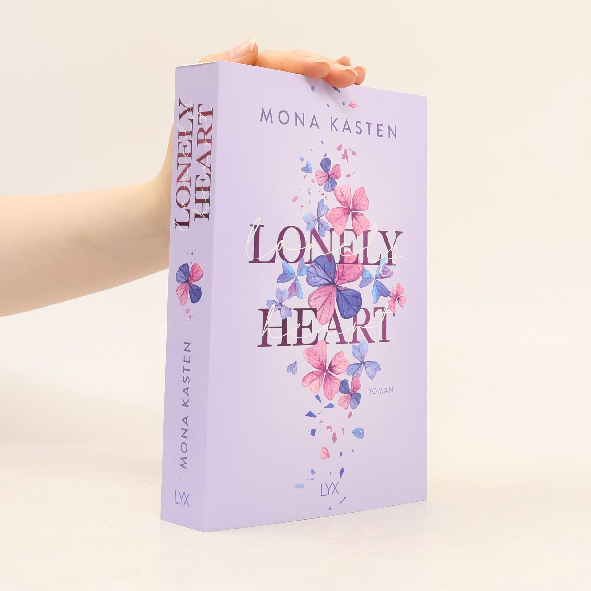 Mona Kasten Lonely heart