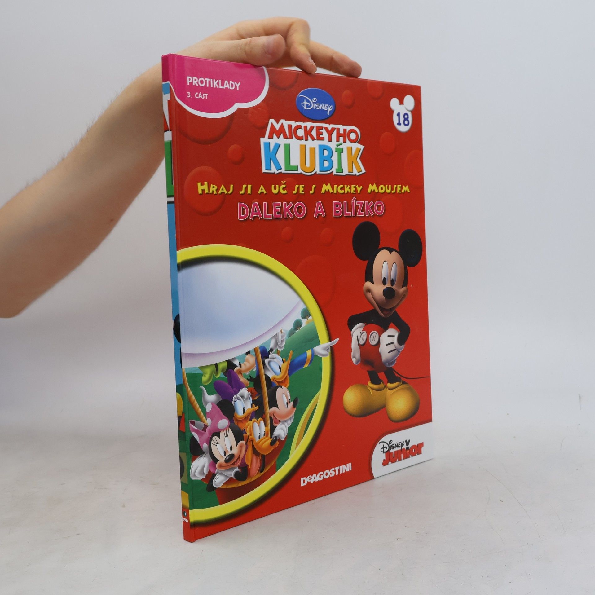 Autorenkollektiv Hraj si a uč se s Mickey Mousem 18. Daleko a blízko