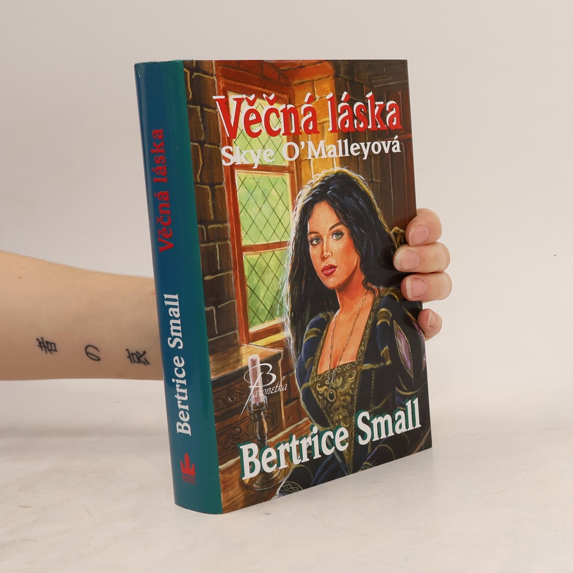 Bertrice Small Věčná láska. Skye O'Malleyová