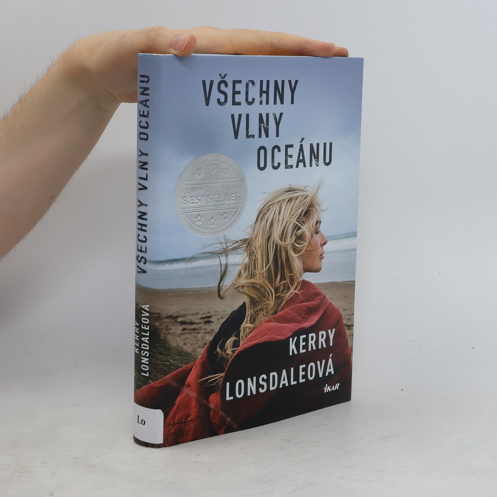 Kerry Lonsdale Všechny vlny oceánu
