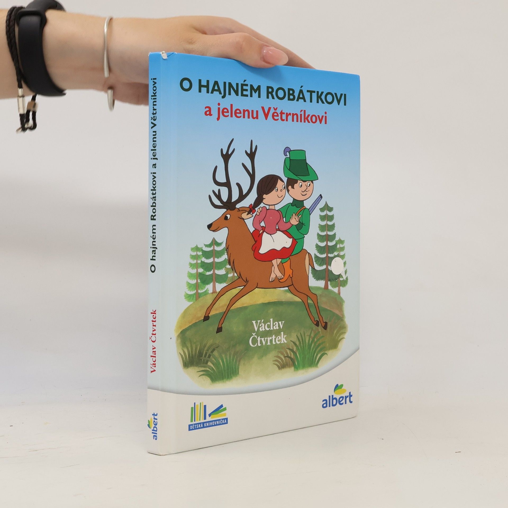 O hajném Robátkovi a jelenu Větrníkovi