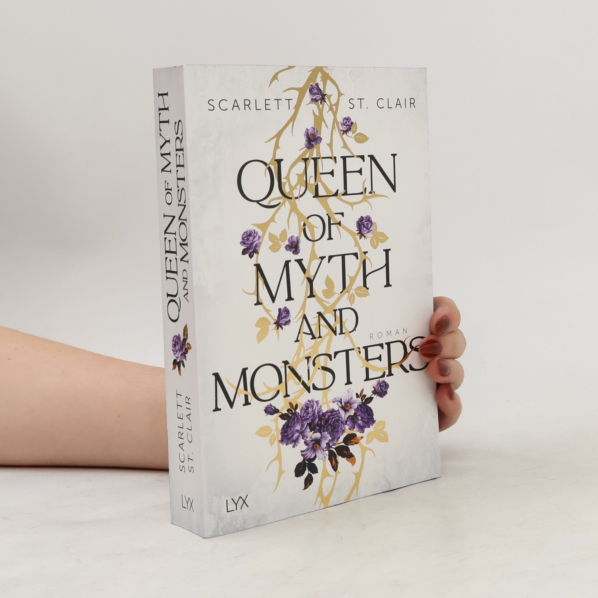 Scarlett St. Clair Queen of Myth and Monsters