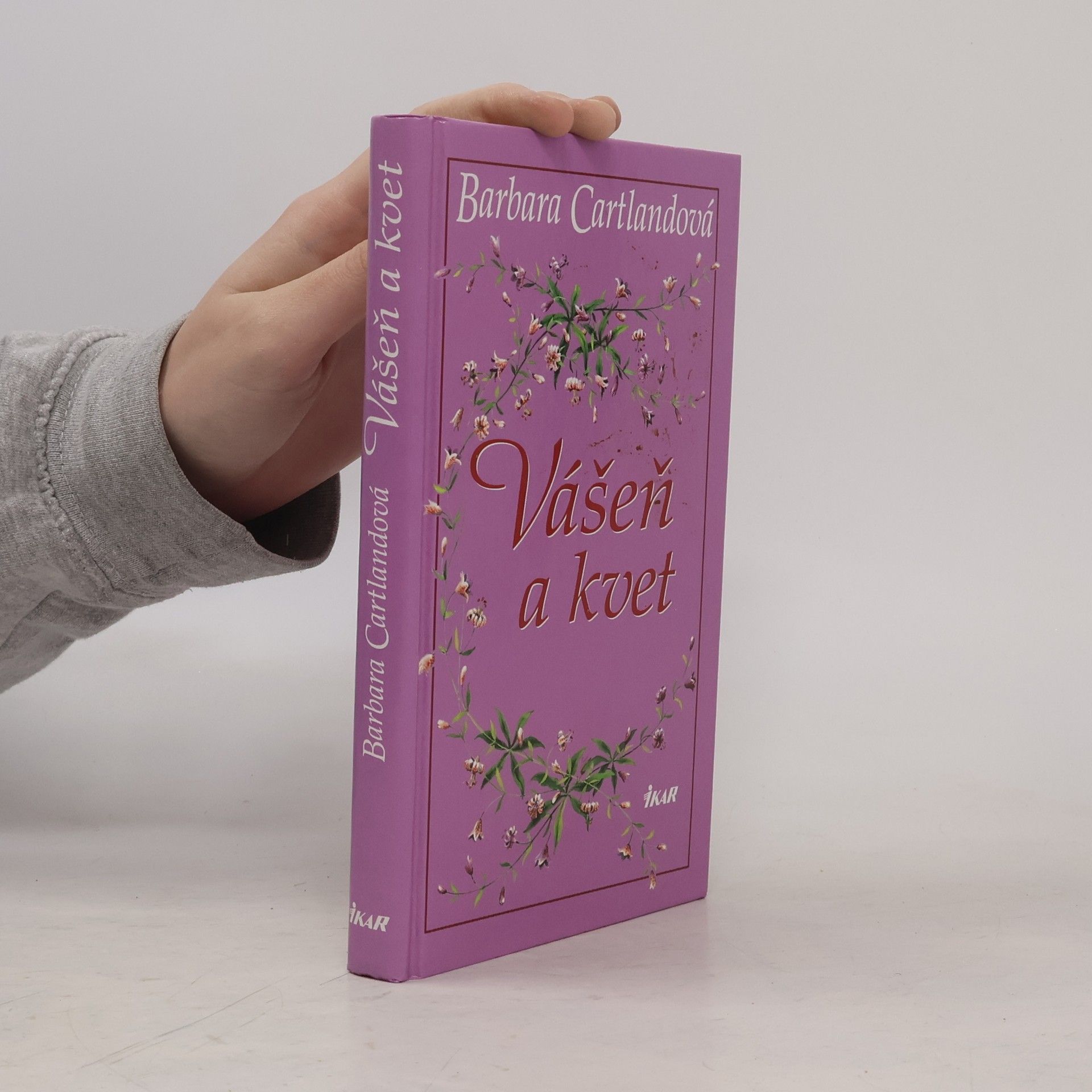 Barbara Cartland Vášeň a kvet